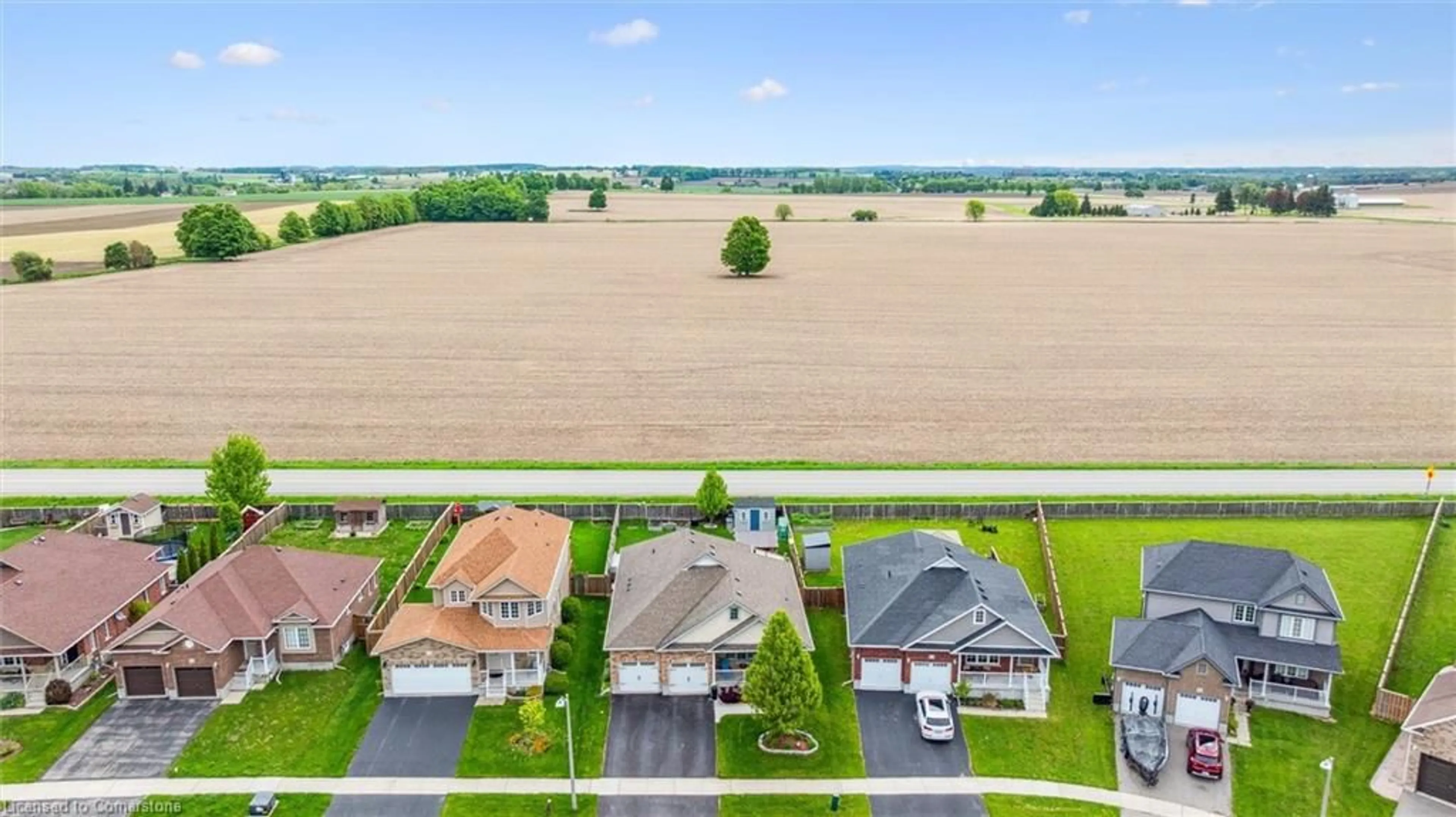 A pic from outside/outdoor area/front of a property/back of a property/a pic from drone, water/lake/river/ocean view for 112 English Cres, Plattsville Ontario N0J 1S0