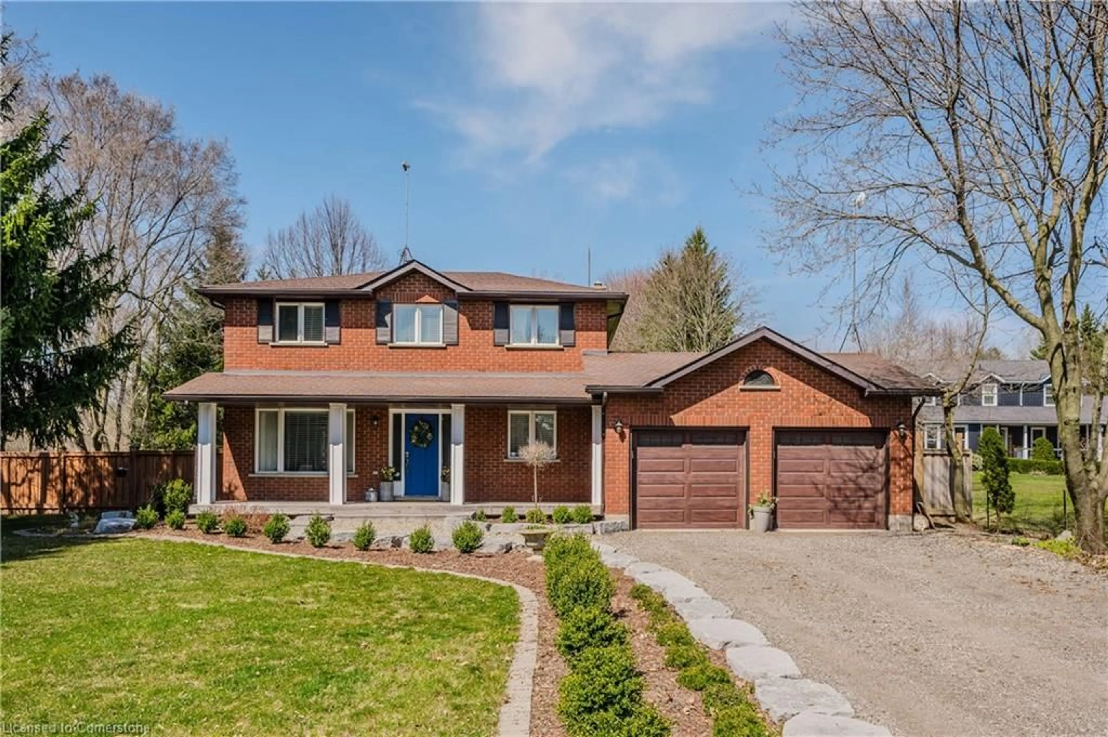 Home with brick exterior material, street for 4032 Maddaugh Rd, Puslinch Ontario N0B 2J0