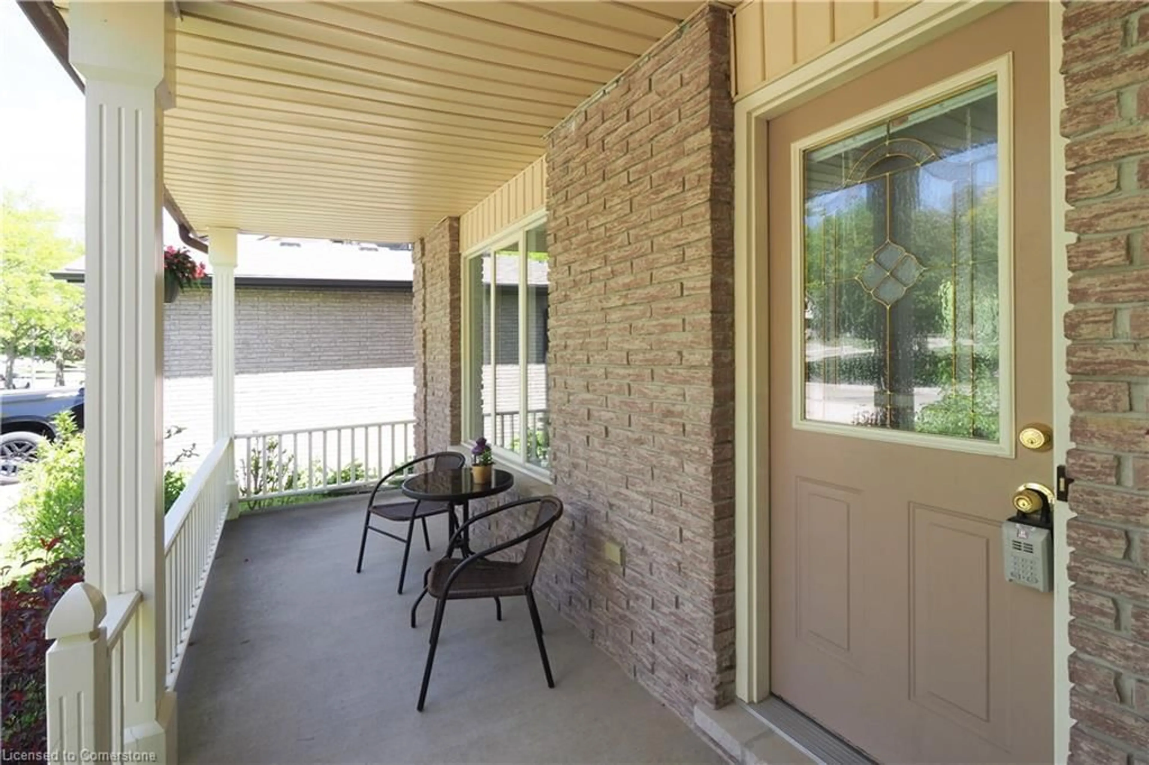 Patio, unknown for 47 Anvil St, Kitchener Ontario N2P 1X7