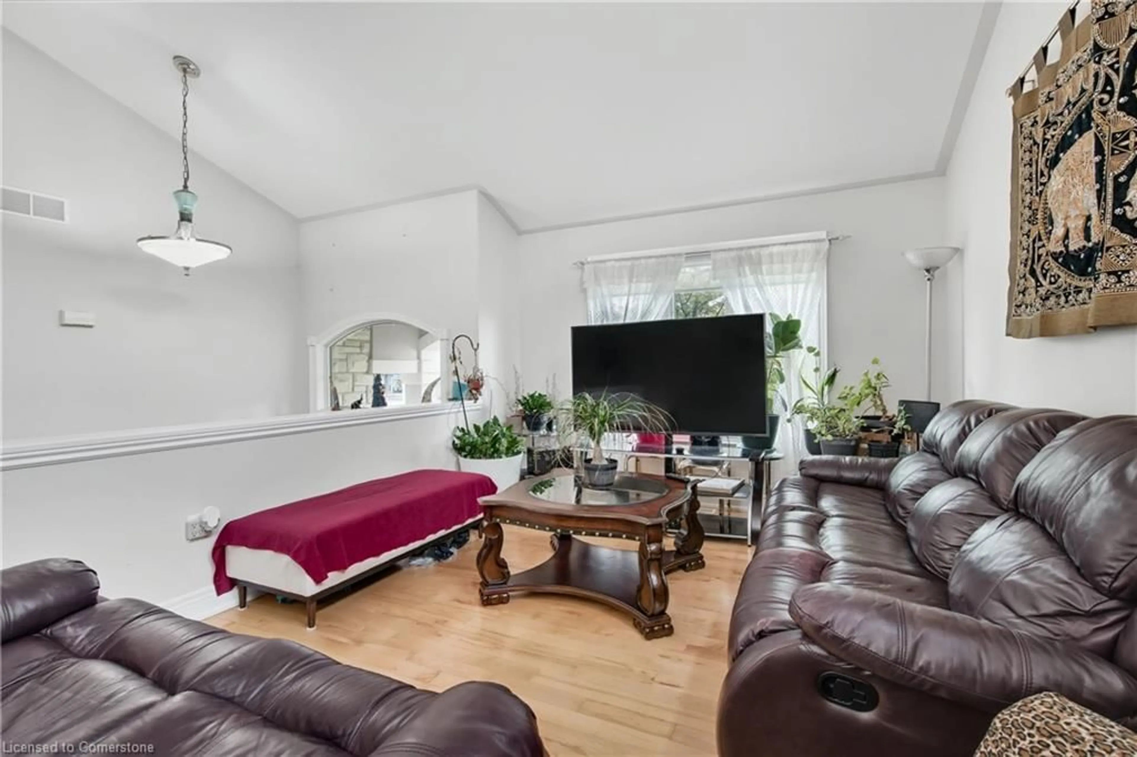 Living room with furniture, unknown for 5265 White Dove Pky, Niagara Falls Ontario L2H 3M5