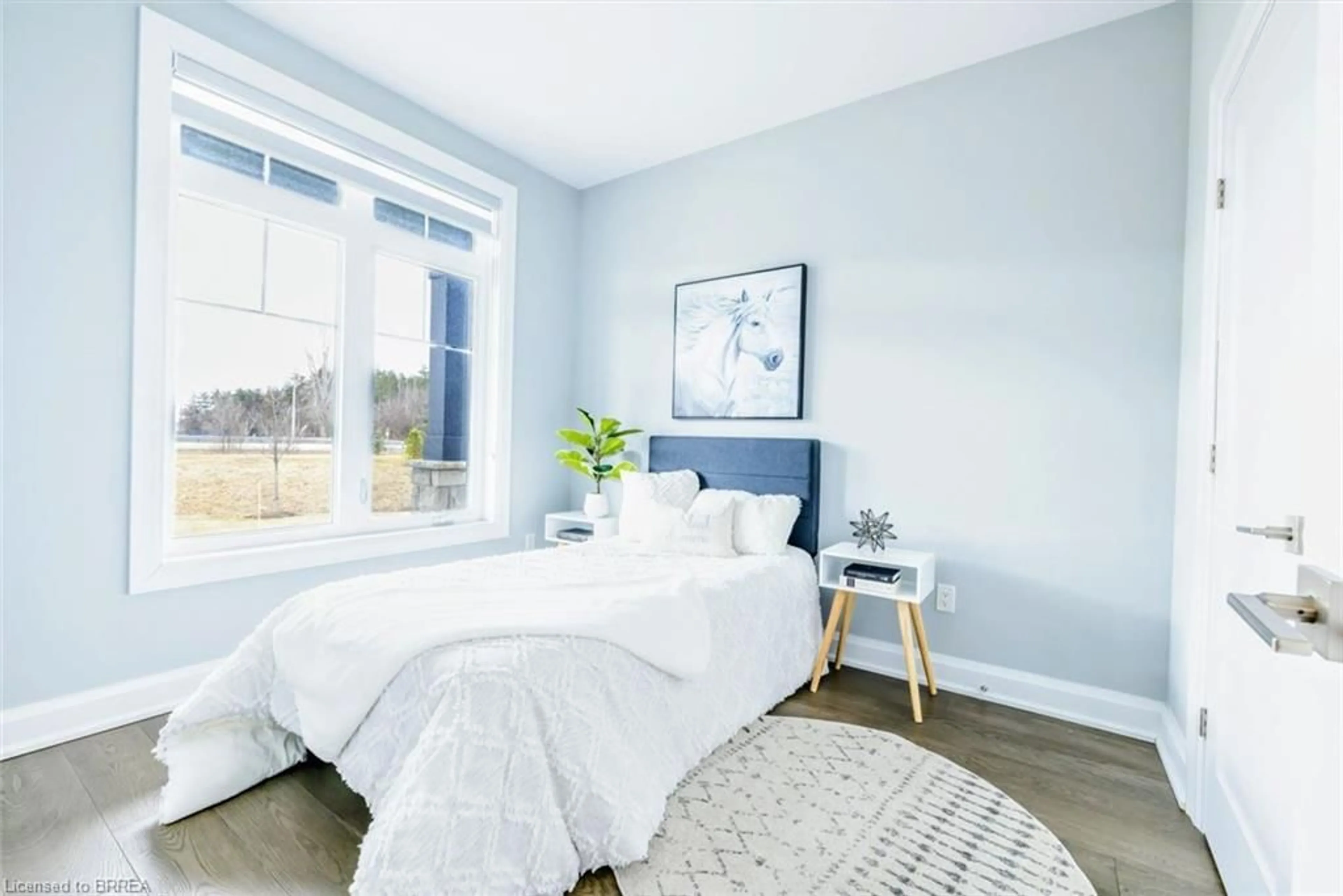 Bedroom with bed, unknown for 18 Cranberry Cres, Simcoe Ontario N3Y 4R5