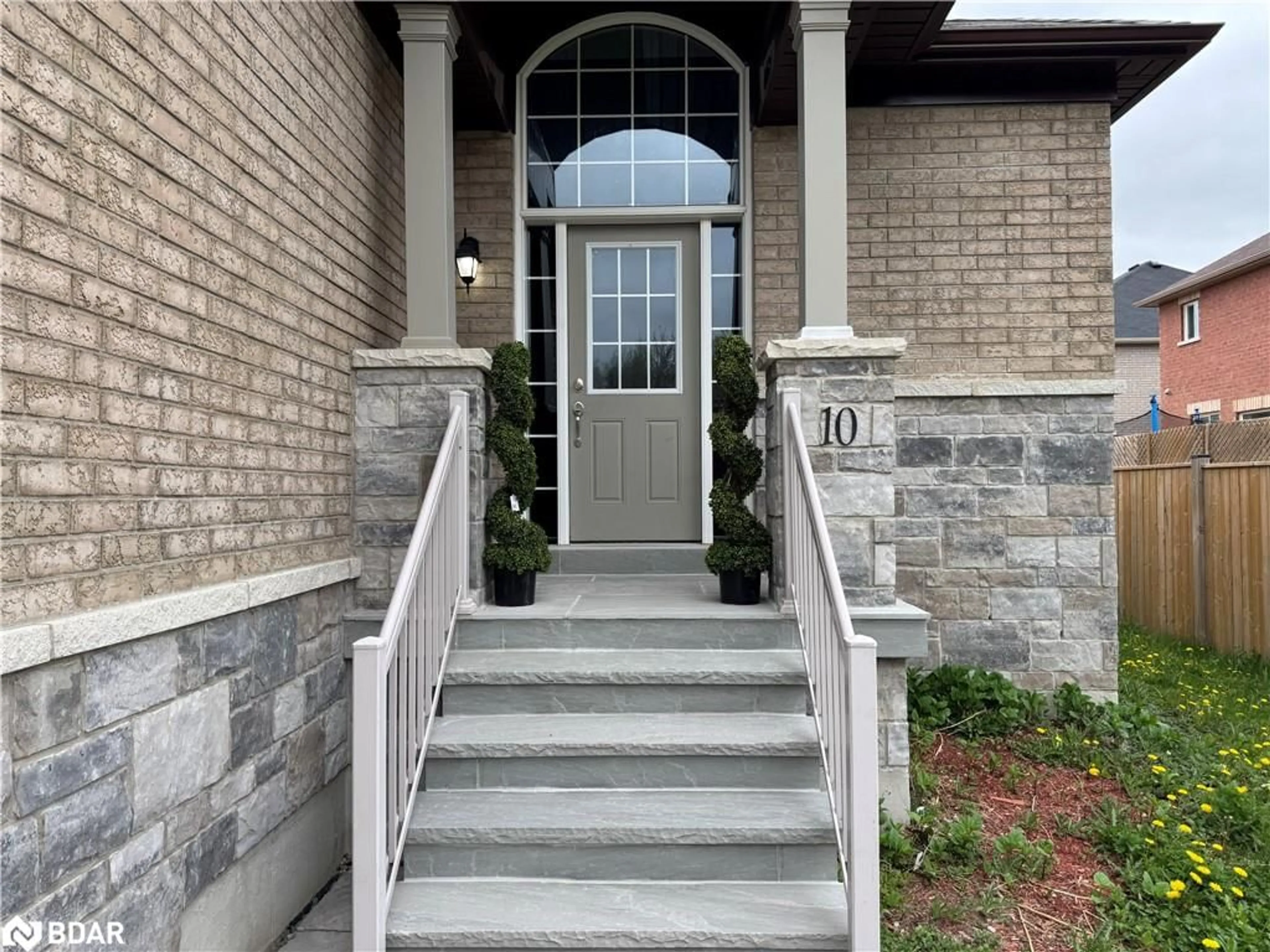 Unknown for 10 Falvo Street St, Wasaga Beach Ontario L9Z 0G8