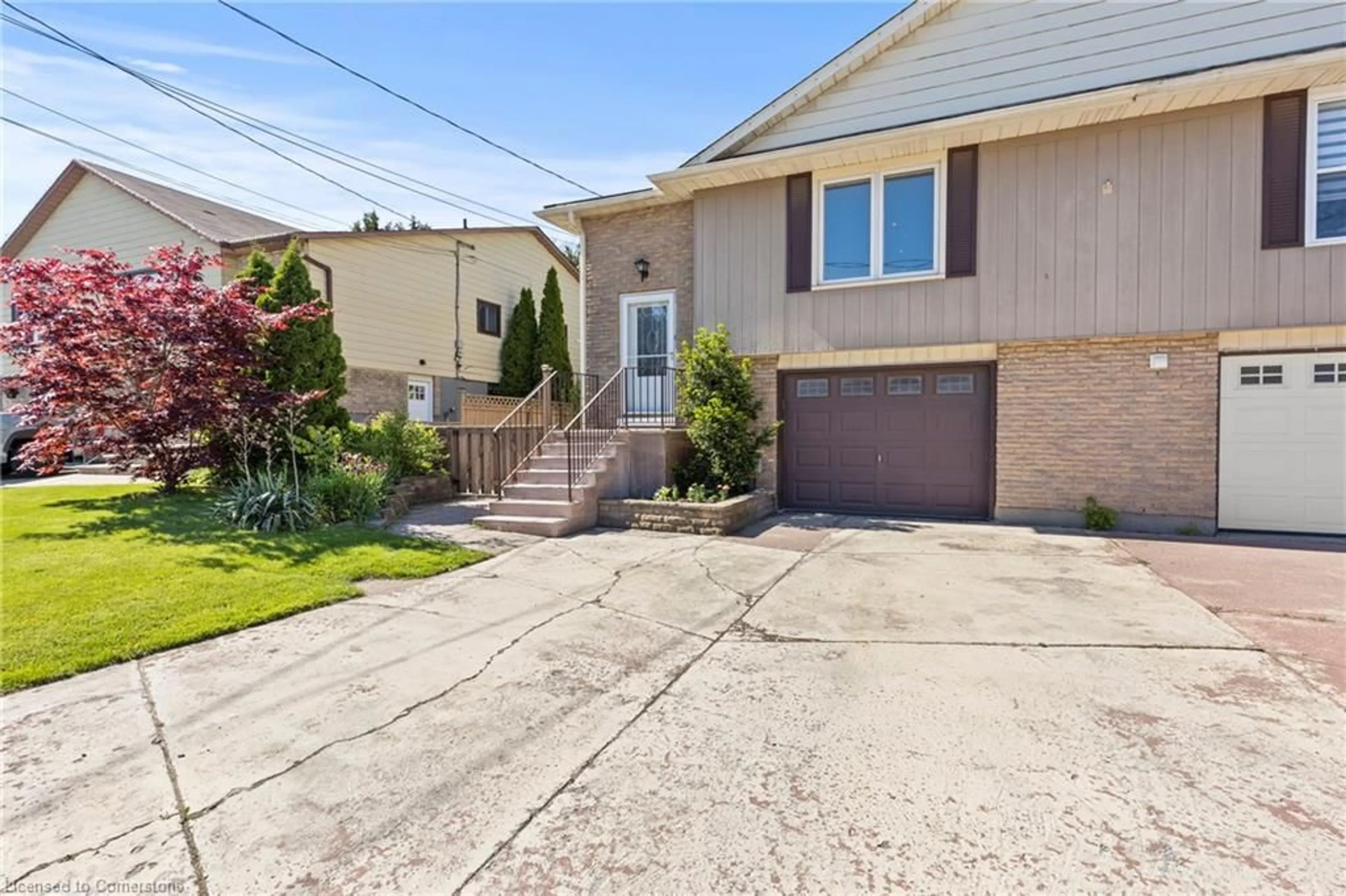 Unknown for 52 Burke St, Caledonia Ontario N3W 1C4