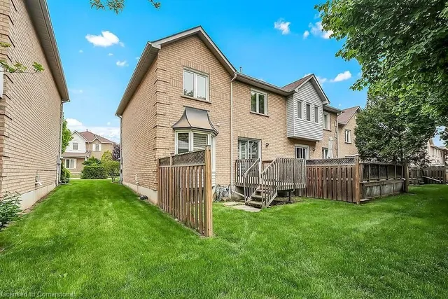 Additional property image - 11 Pirie Dr Unit 62