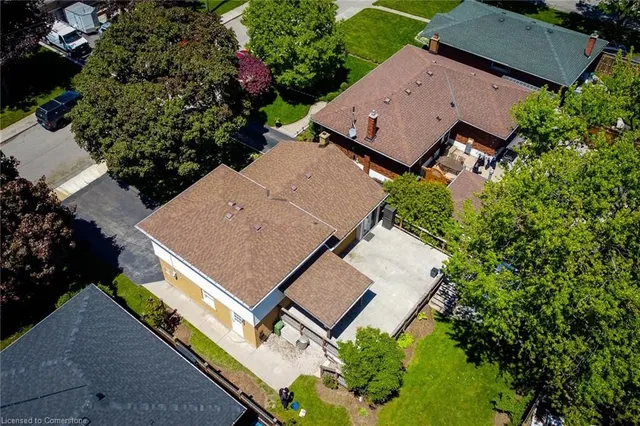 Additional image 38 of 35 Cloke Crt