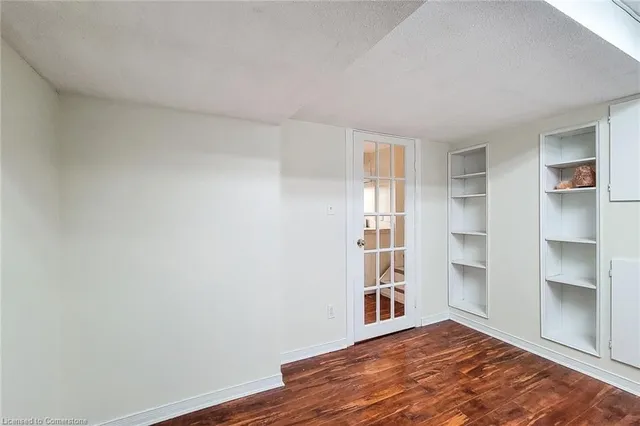 Additional image 24 of 35 Cloke Crt