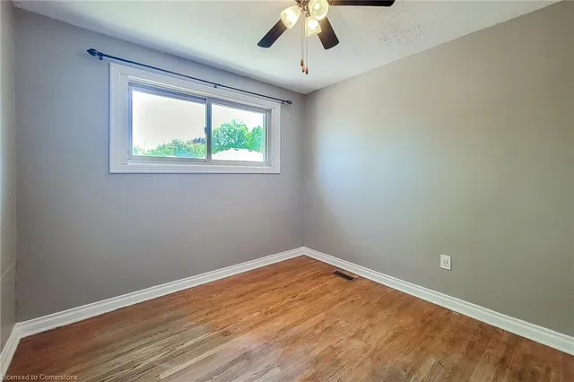 Additional image 12 of 35 Cloke Crt