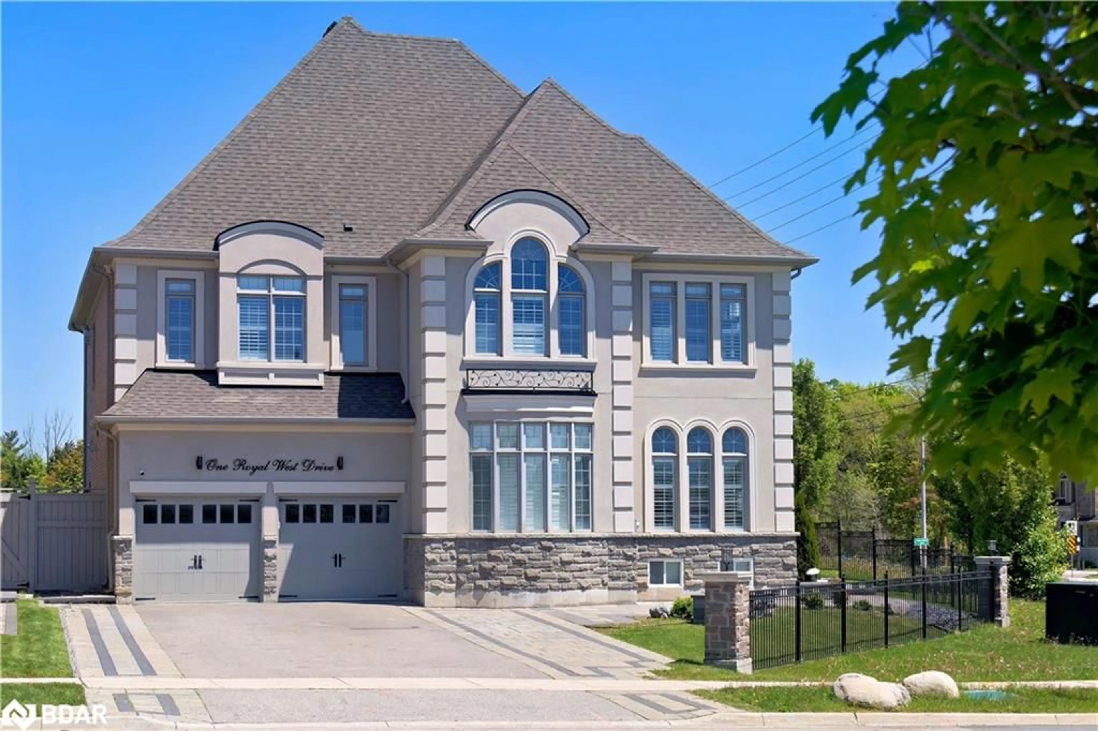 Home with brick exterior material, street for 1 Royal West Drive Dr, Brampton Ontario L6X 2X3