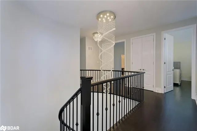 Additional property image - 1 Royal West Drive Dr
