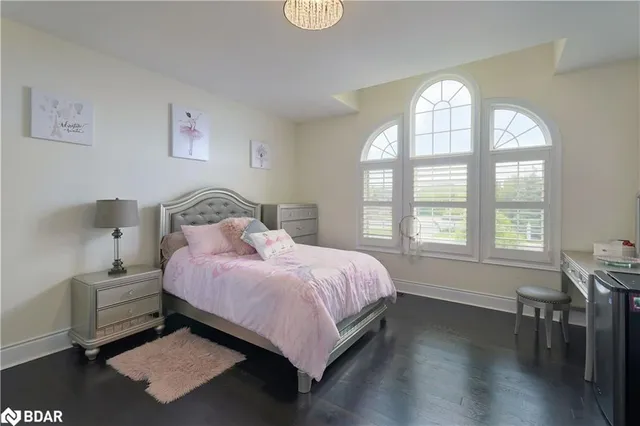 Additional property image - 1 Royal West Drive Dr