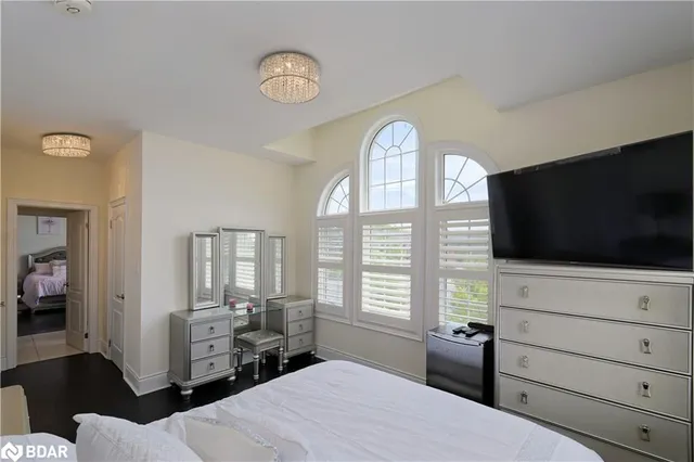 Additional property image - 1 Royal West Drive Dr