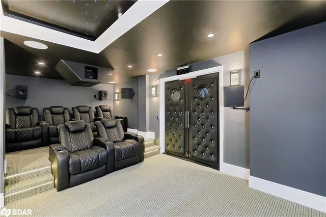 Additional property image - 1 Royal West Drive Dr