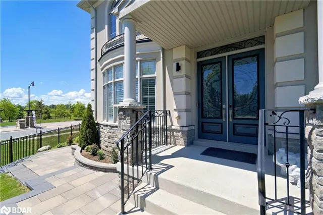 Additional property image - 1 Royal West Drive Dr