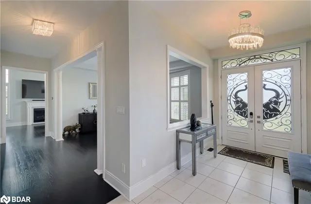 Additional property image - 1 Royal West Drive Dr