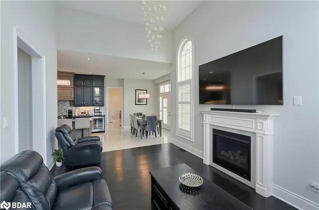 Additional property image - 1 Royal West Drive Dr