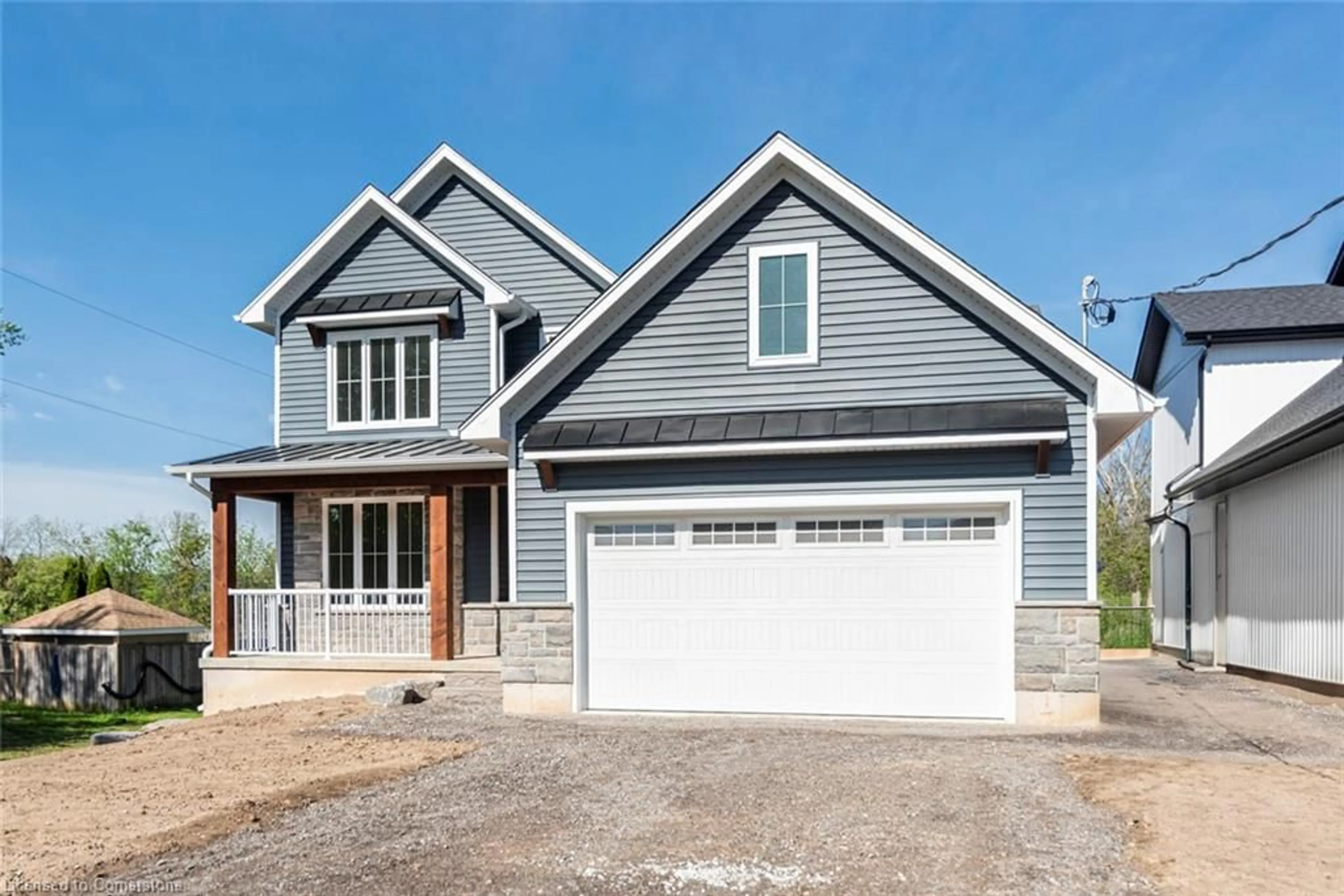 Home with vinyl exterior material, street for 4364 Victoria Ave, Vineland Ontario L0R 2E0