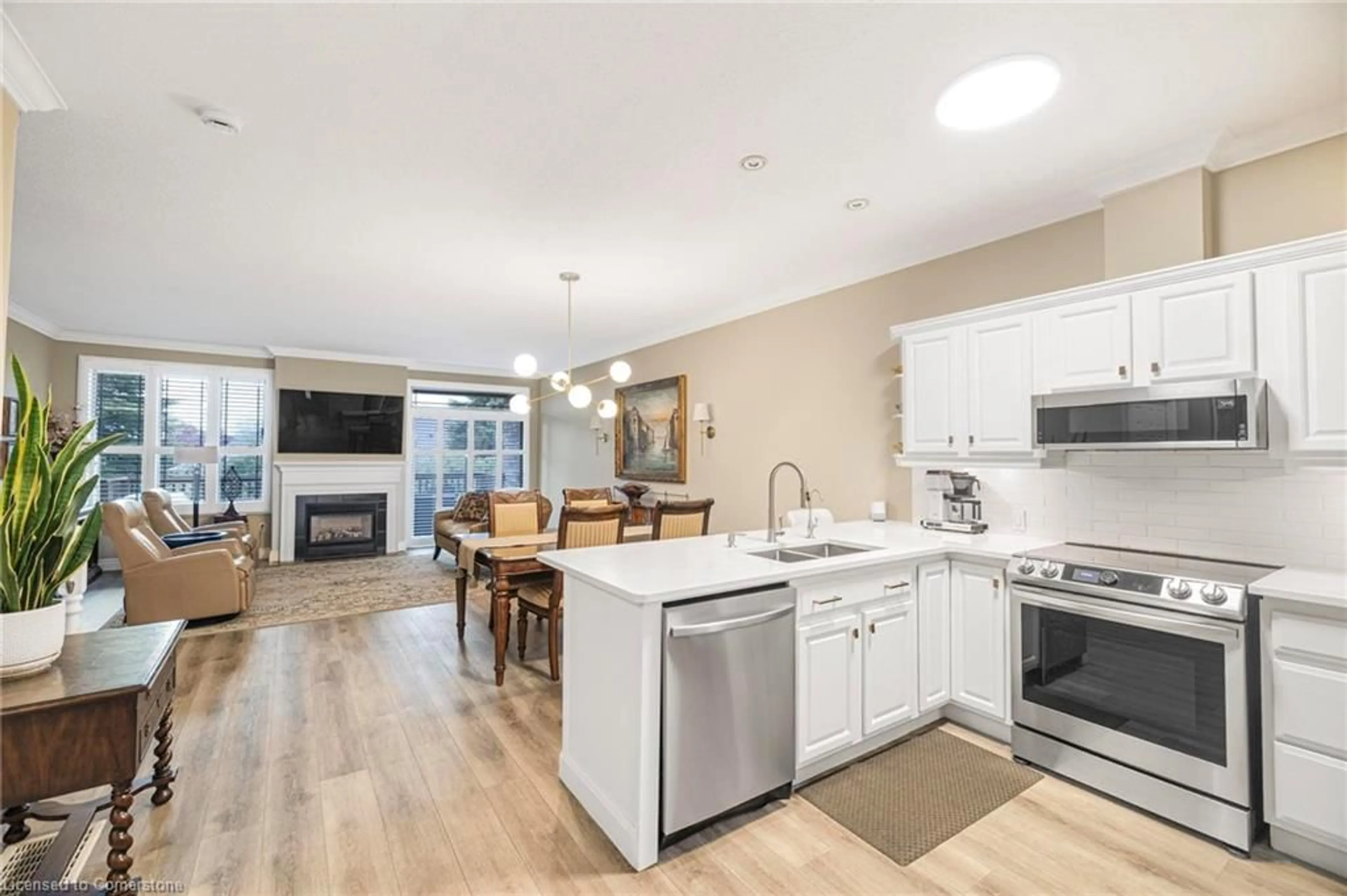 Open concept kitchen, unknown for 20 Isherwood Ave #47, Cambridge Ontario N1R 8P9