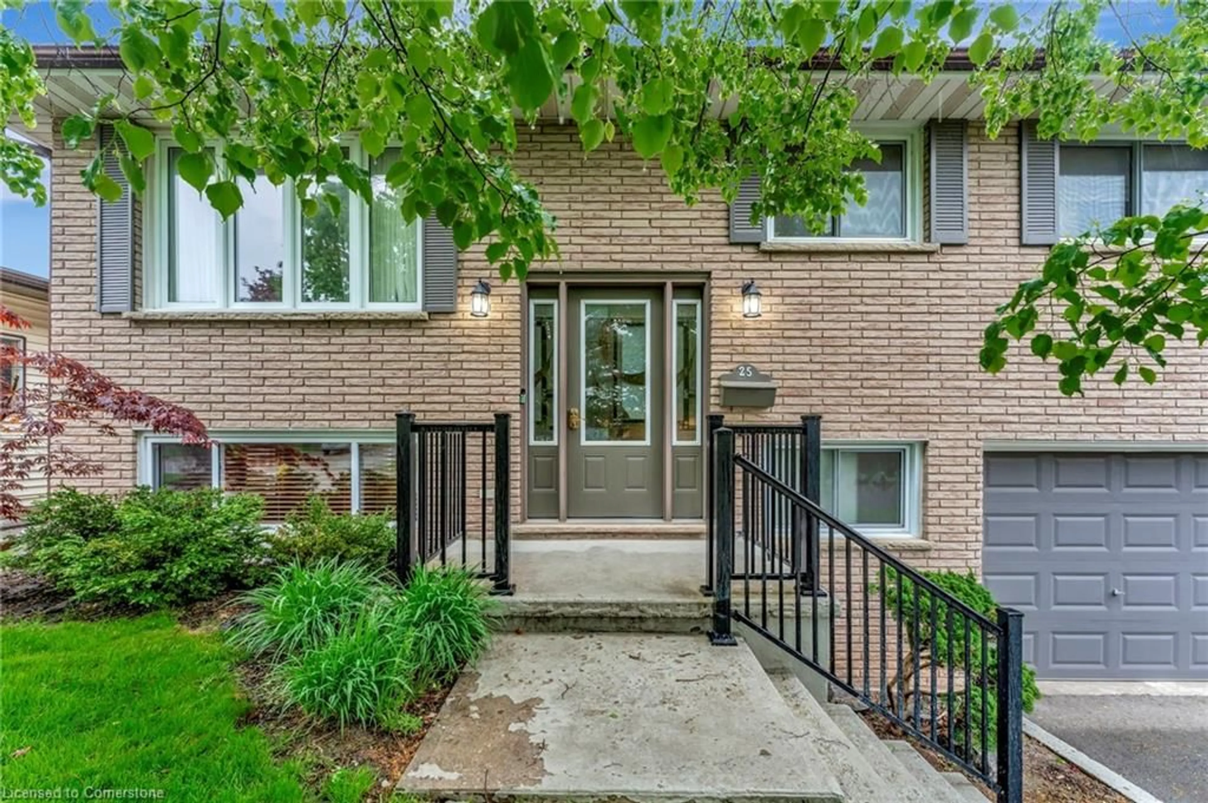 Unknown for 25 Grenadier Rd, Cambridge Ontario N1R 6E8