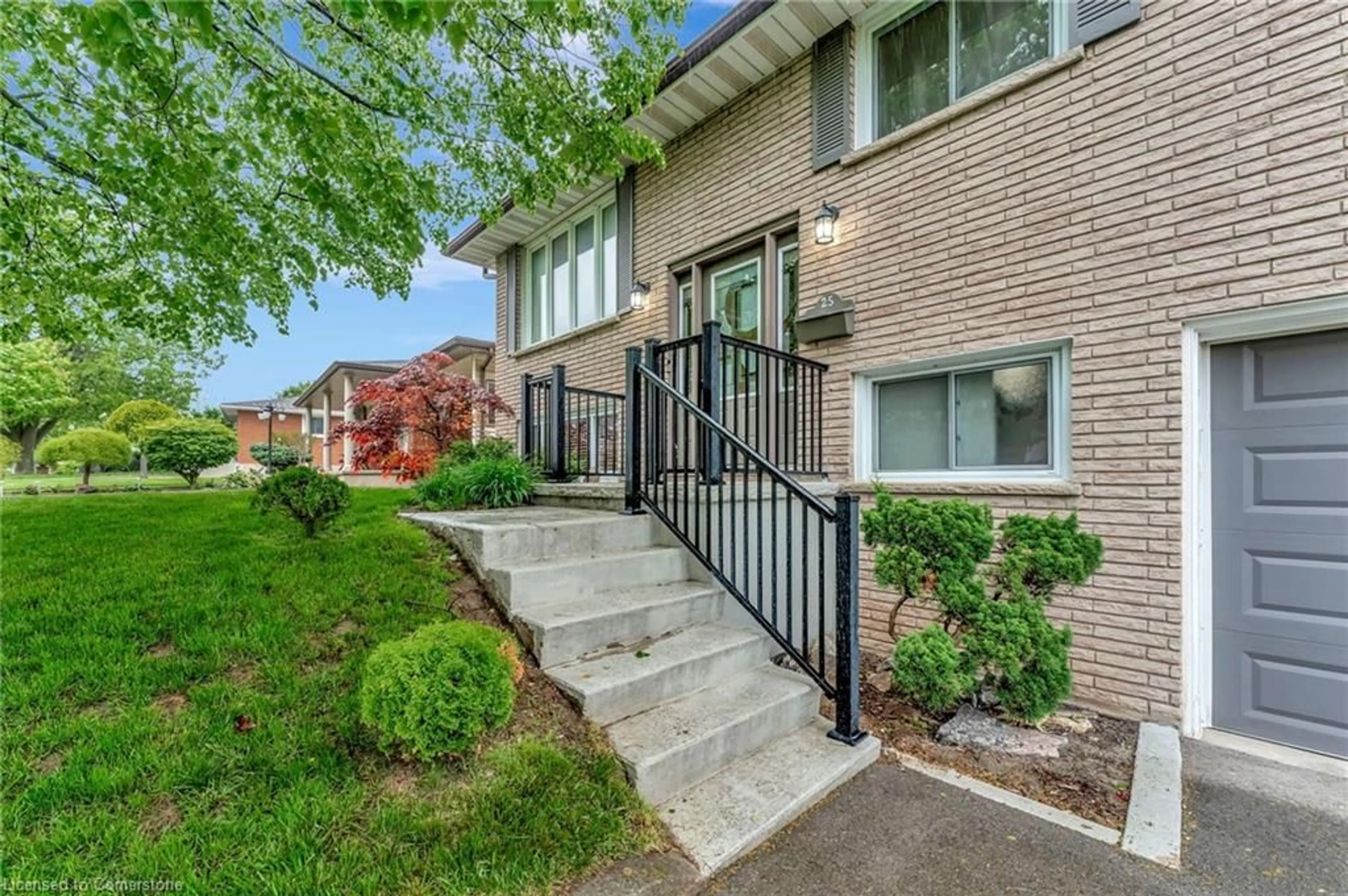Home with brick exterior material, street for 25 Grenadier Rd, Cambridge Ontario N1R 6E8