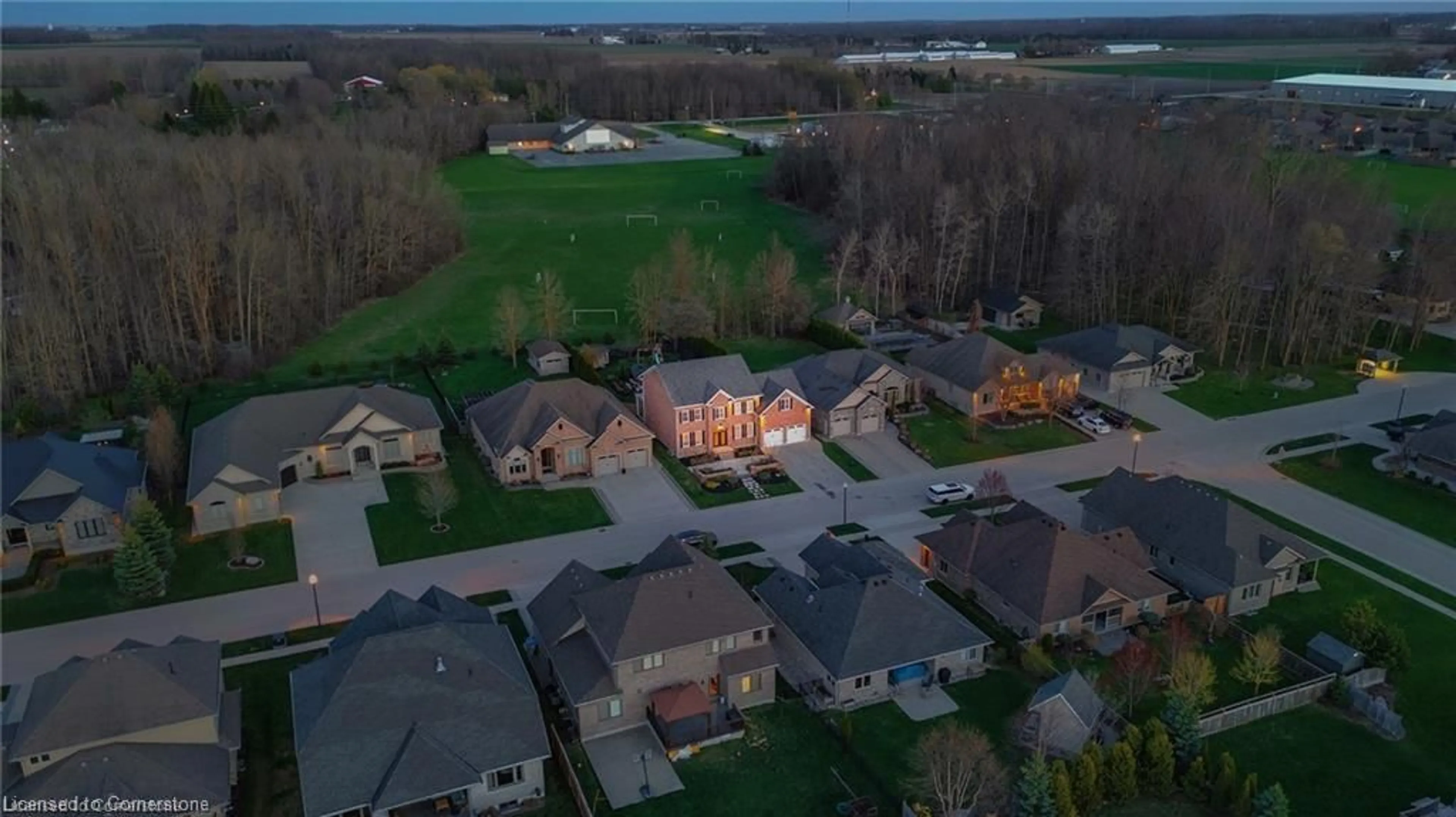 A pic from outside/outdoor area/front of a property/back of a property/a pic from drone, street for 880 Wood Dr, Listowel Ontario N4W 0B7