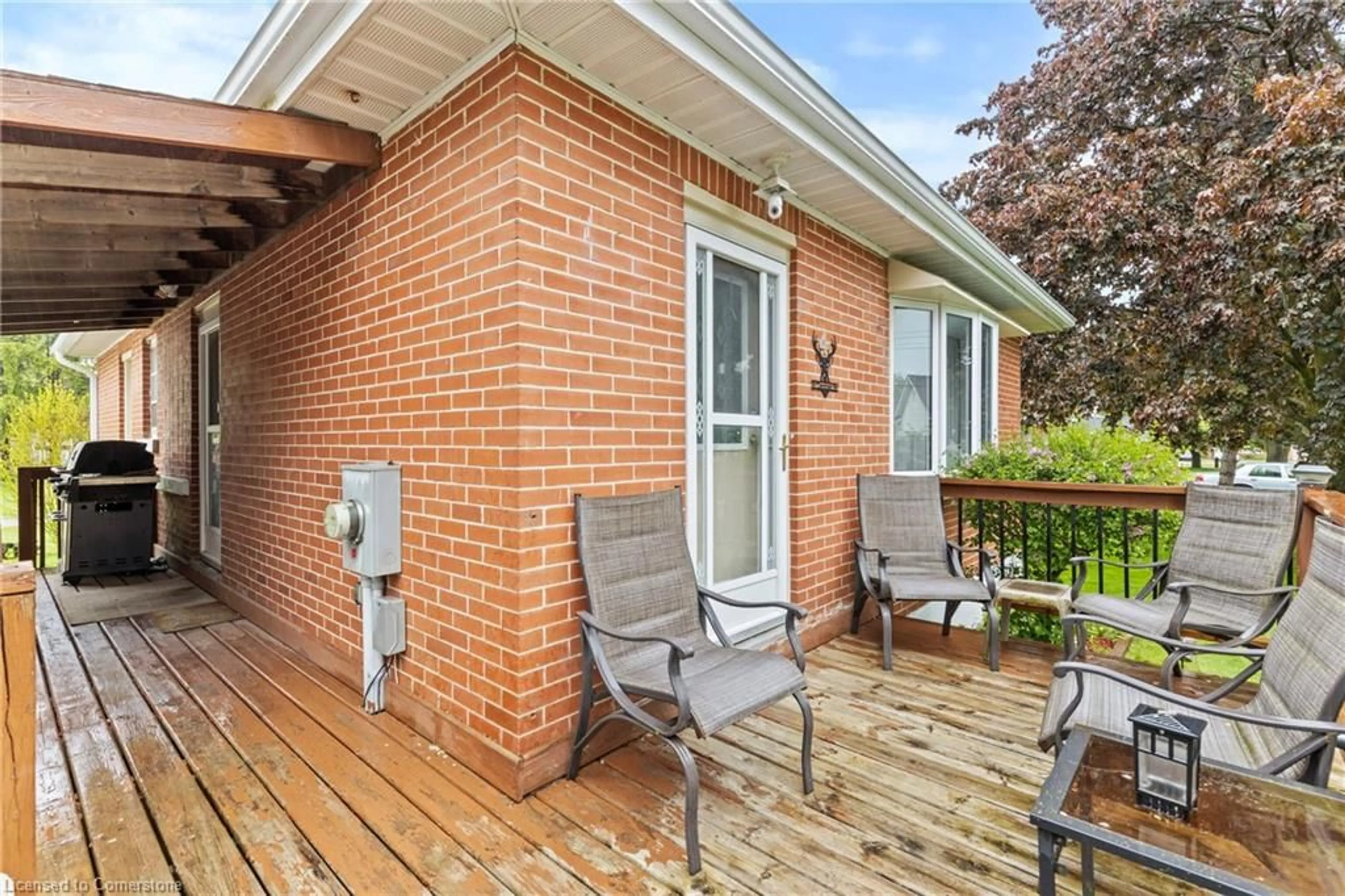 Patio, street for 4 Carman St, Oxford Ontario N0J 1P0