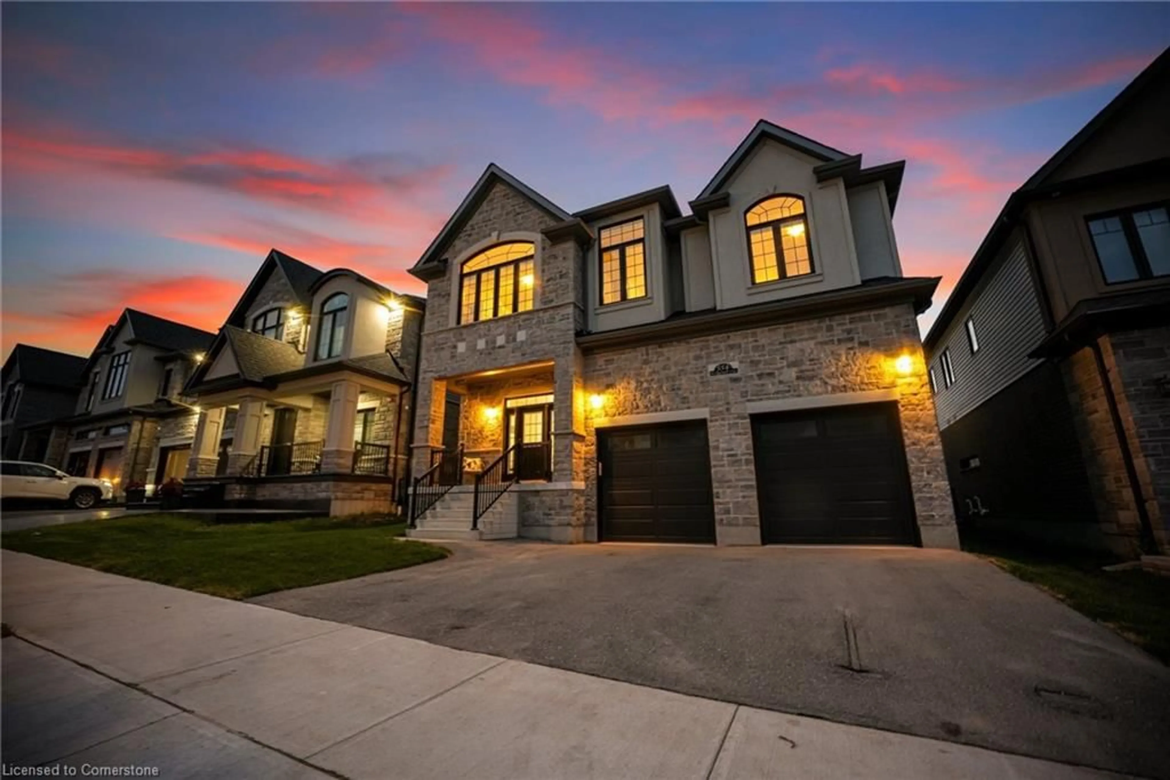 Home with brick exterior material, street for 554 Bridgemill Cres, Kitchener Ontario N2A 0K3