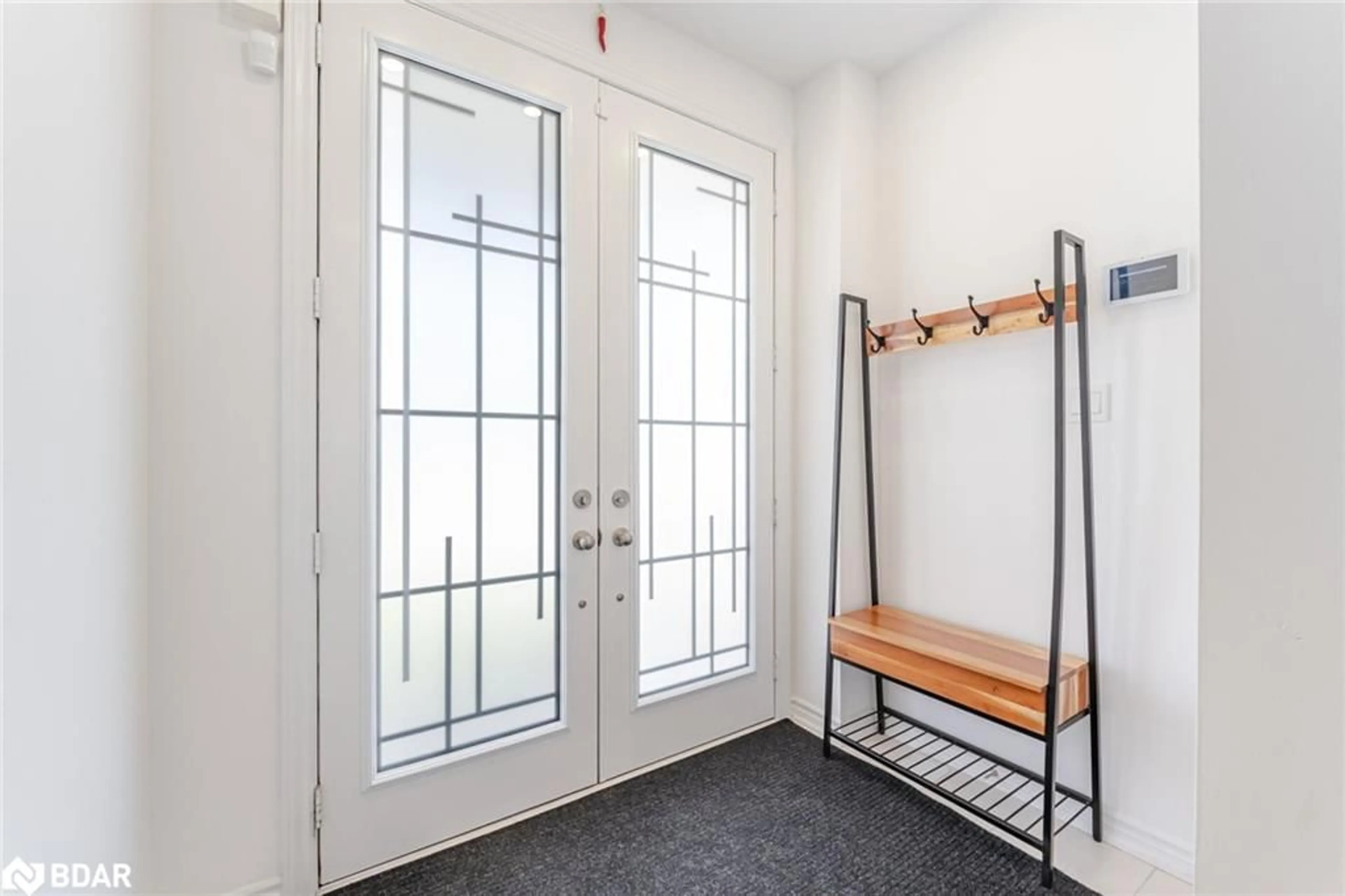 Indoor entryway for 307 Ridley Cres, Dundalk Ontario N0C 1B0