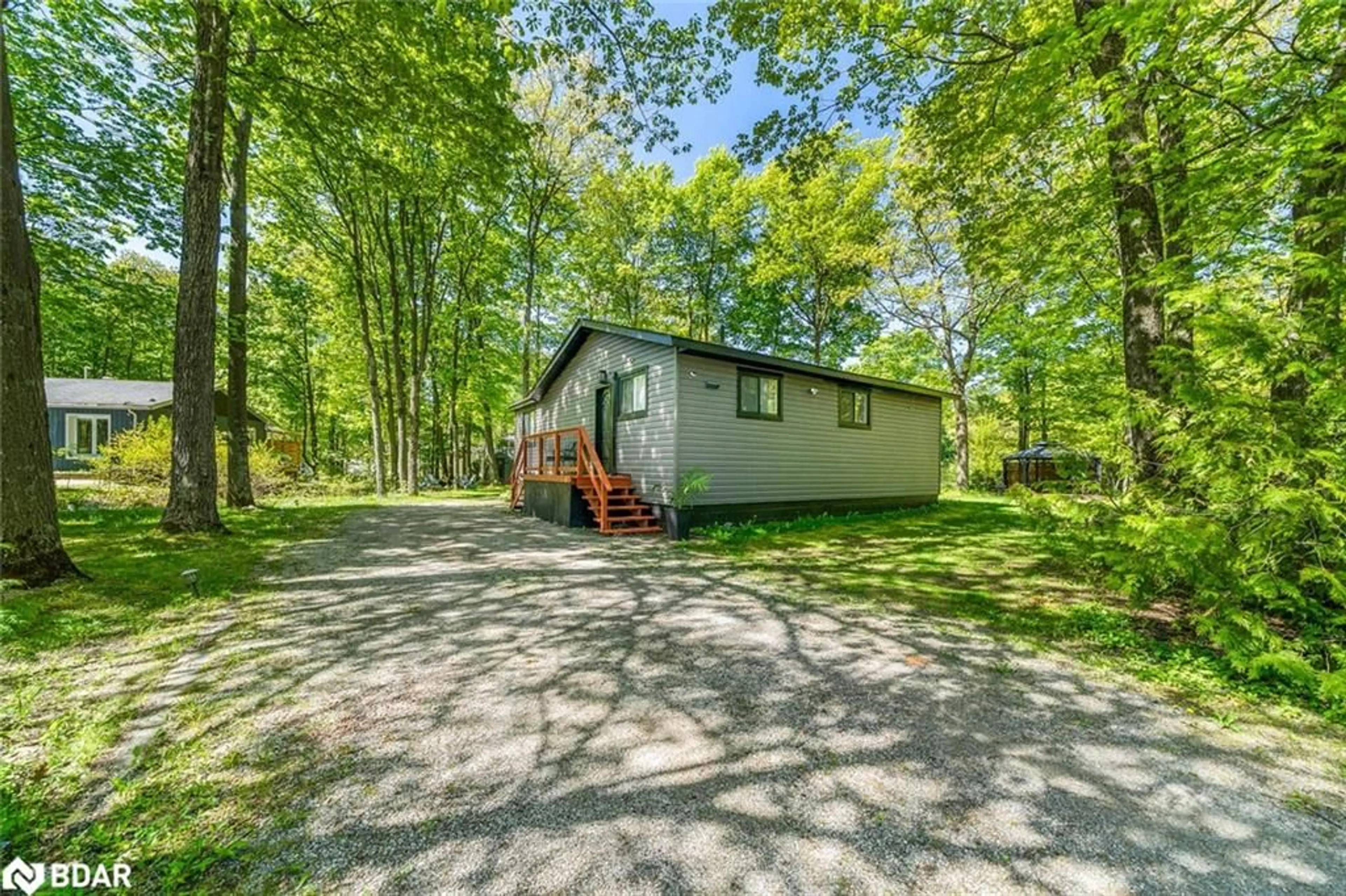 Shed for 9 Tall Pines Dr, Tiny Ontario L9M 1R3