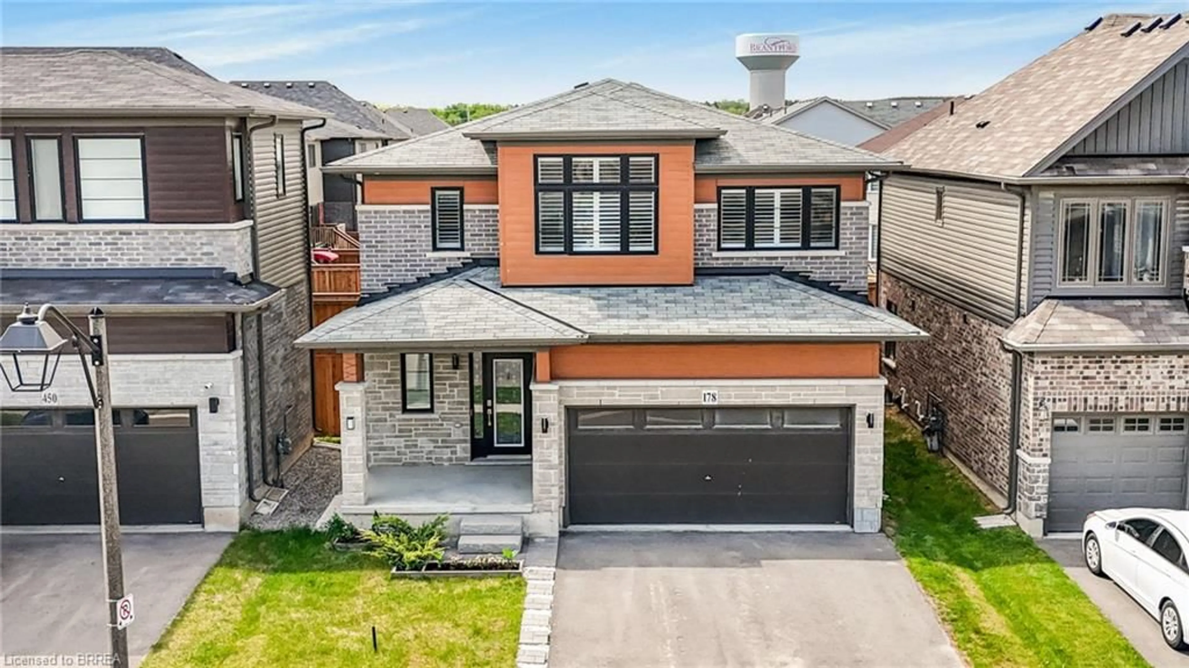 Home with brick exterior material, street for 178 Longboat Run, Brantford Ontario N3T 0R9