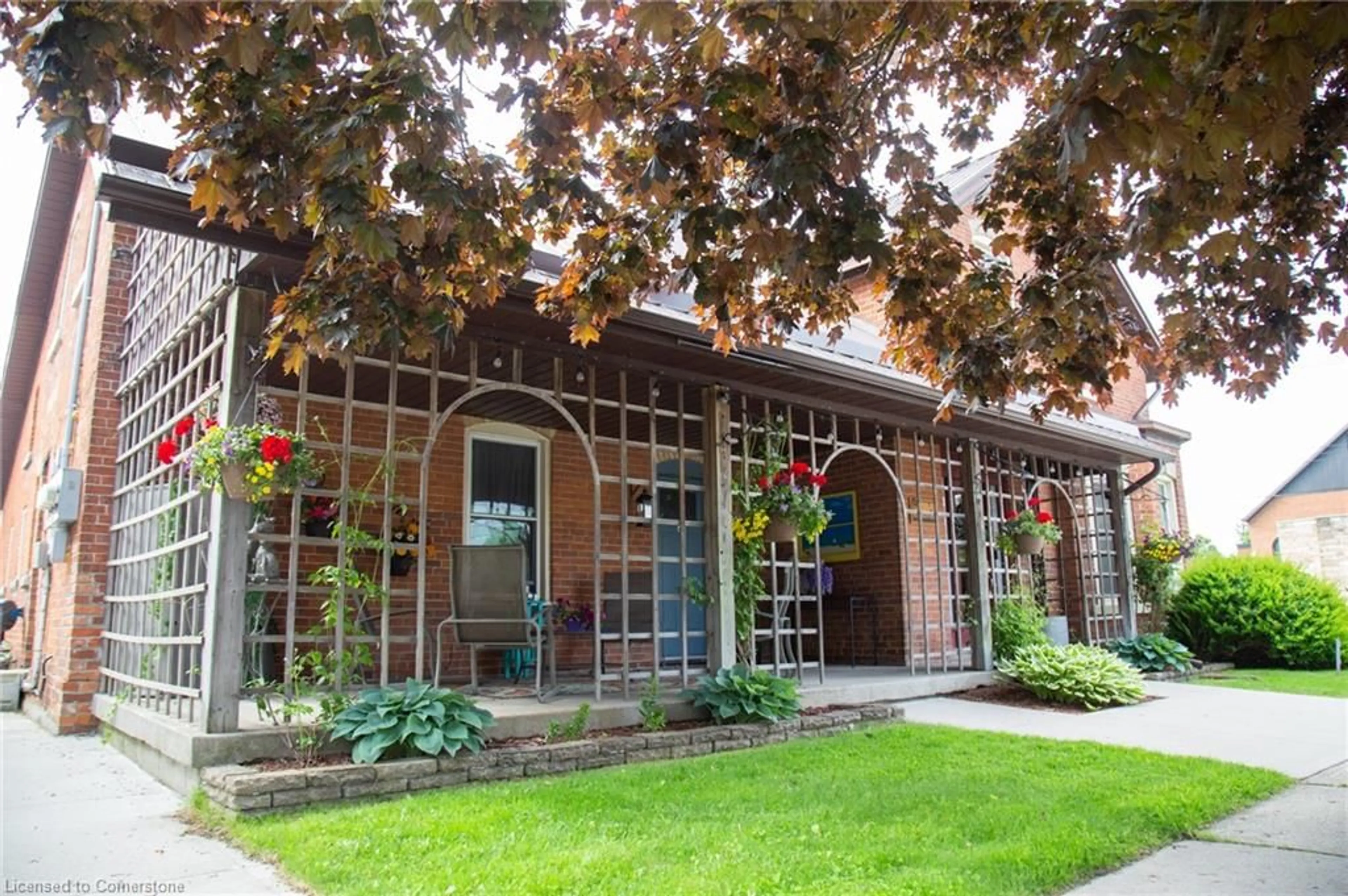 Patio, building for 21 Chapman St, Port Dover Ontario N0A 1N0