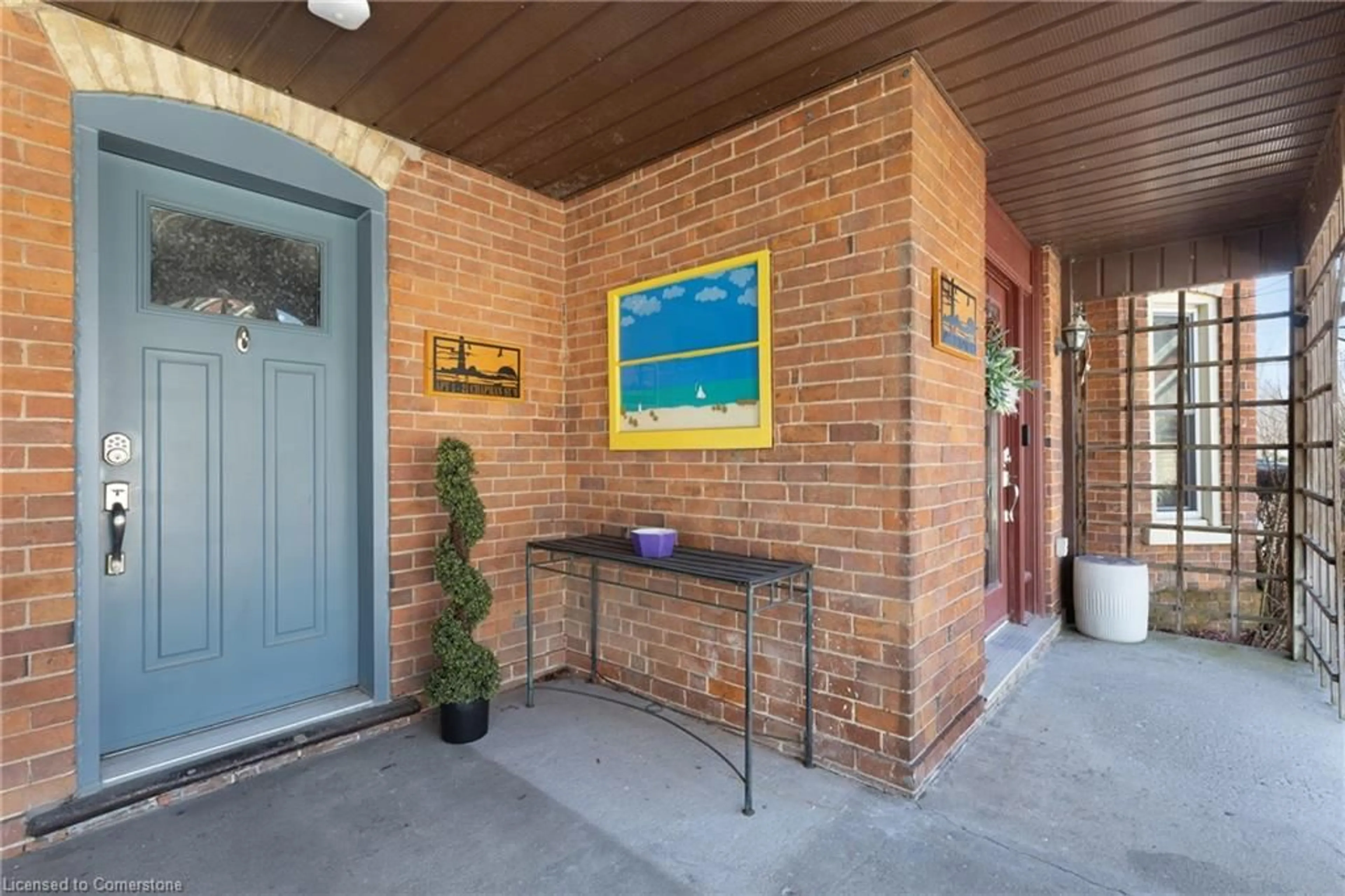 Indoor entryway for 21 Chapman St, Port Dover Ontario N0A 1N0