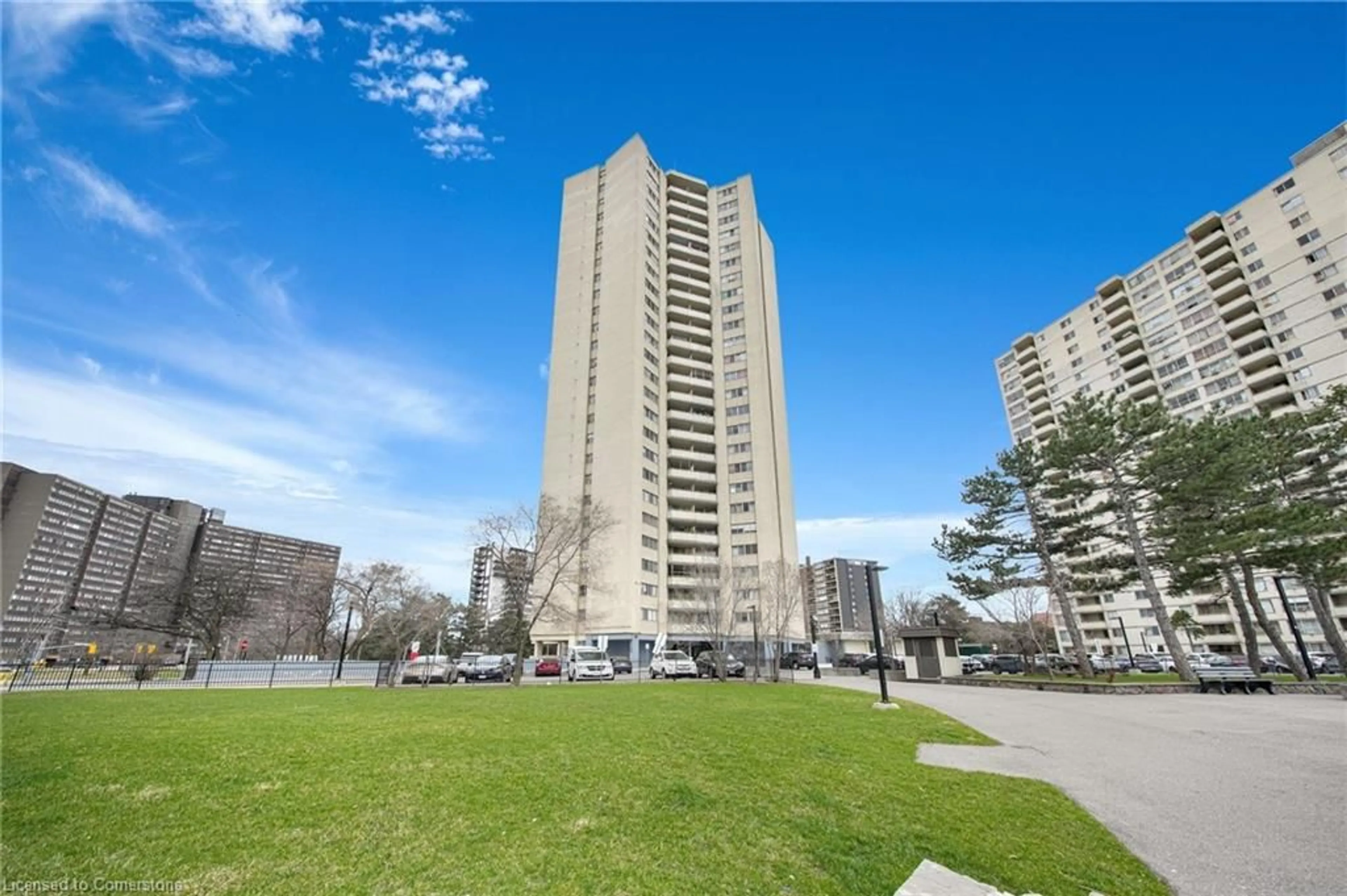 Unknown for 330 Dixon Rd #905, Toronto Ontario M9R 1S9