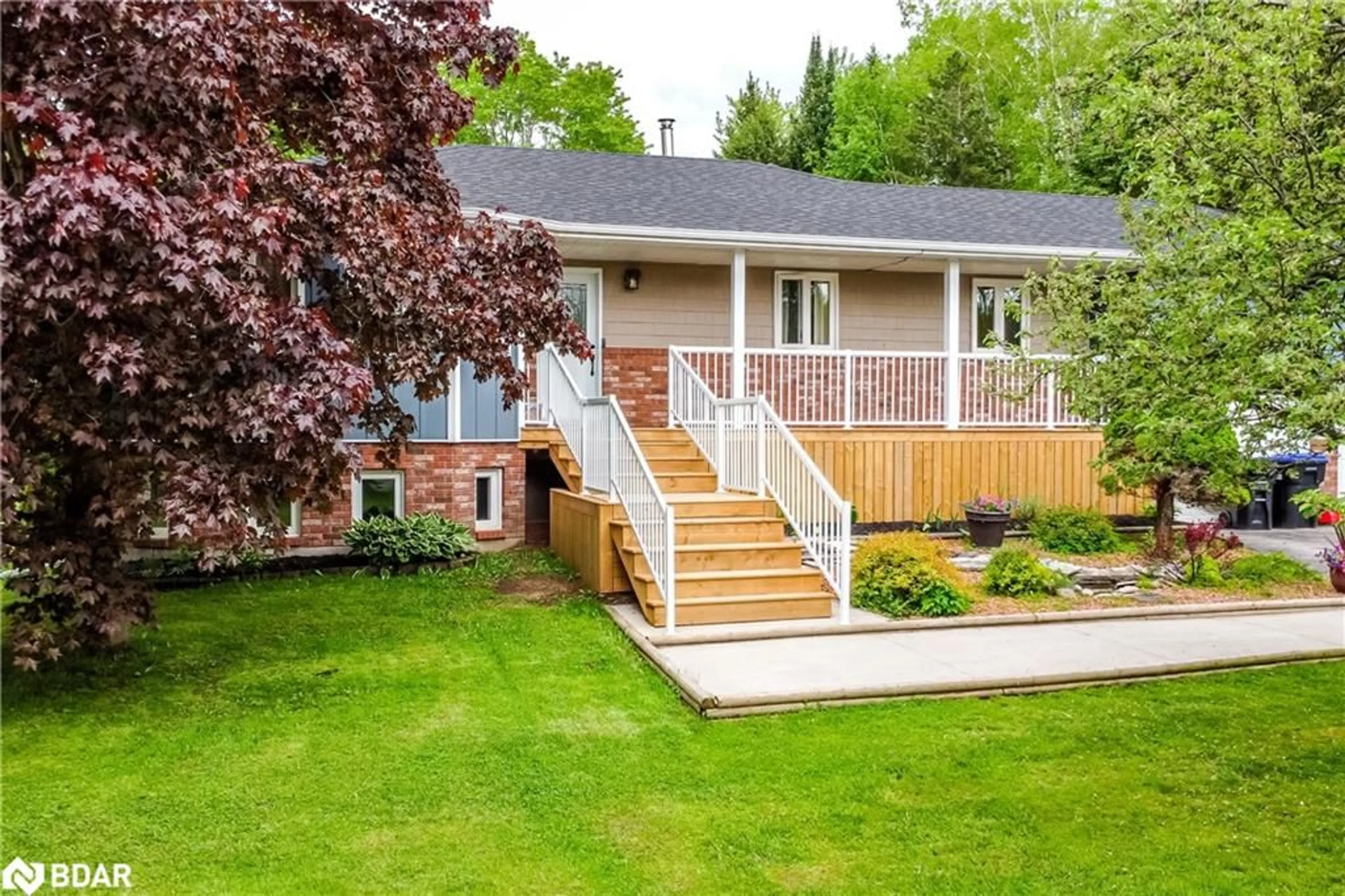 Home with vinyl exterior material, street for 8468 8th Line, Utopia Ontario L0M 1T0