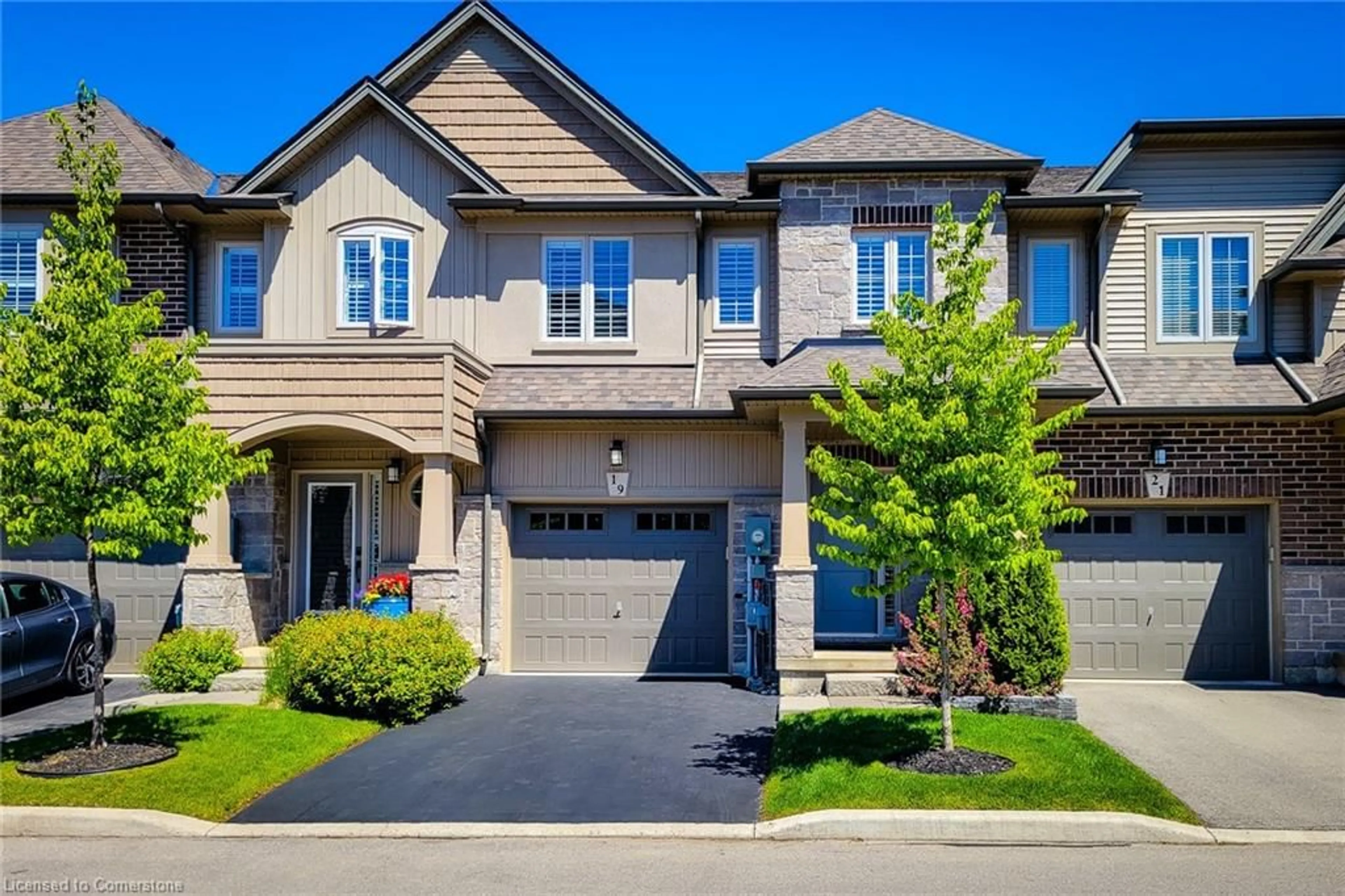 Home with brick exterior material, street for 19 Dresser Lane, Ancaster Ontario L9K 0K1