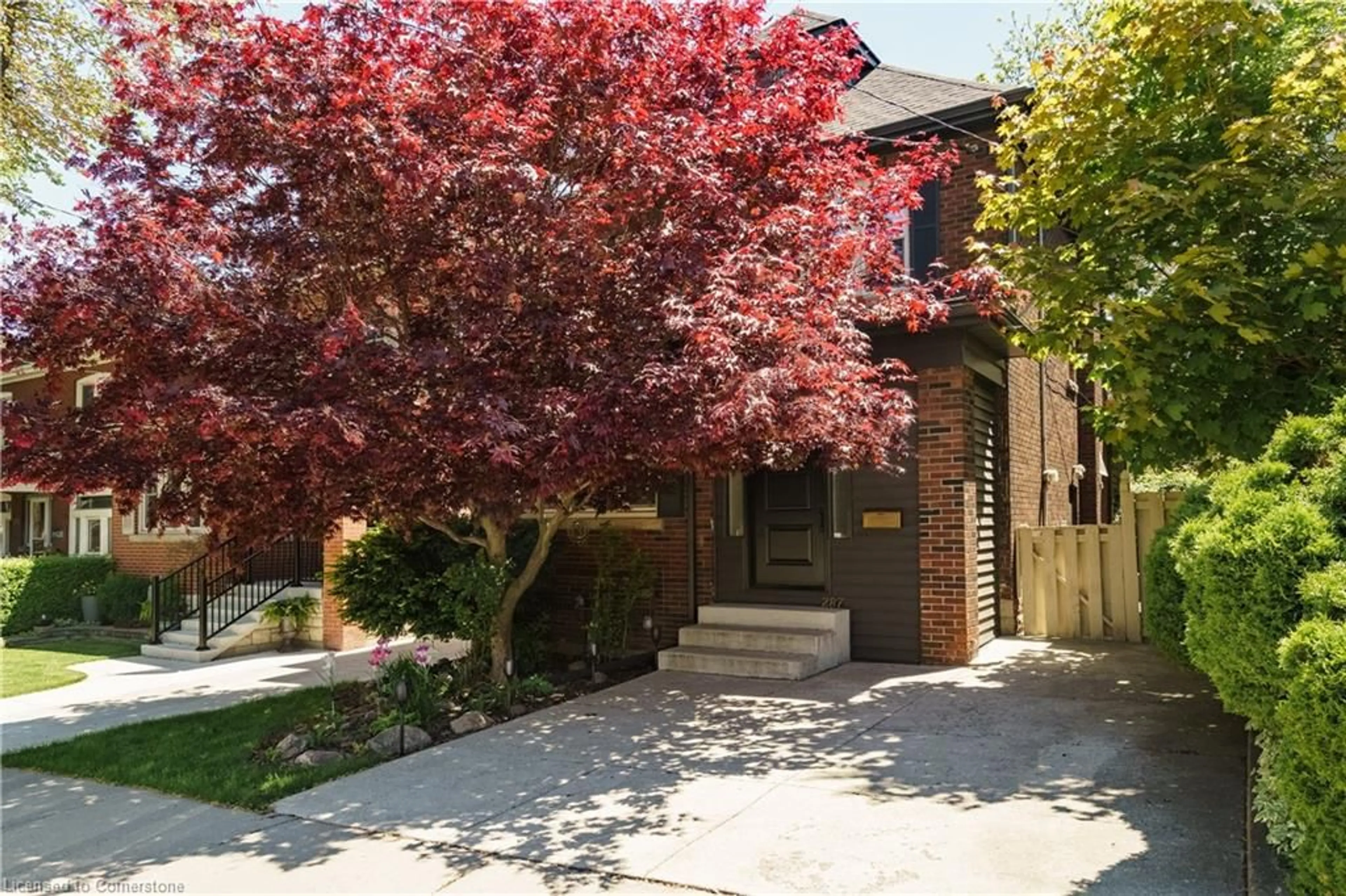 Home with brick exterior material, street for 287 Graham Ave, Hamilton Ontario L8K 2M7