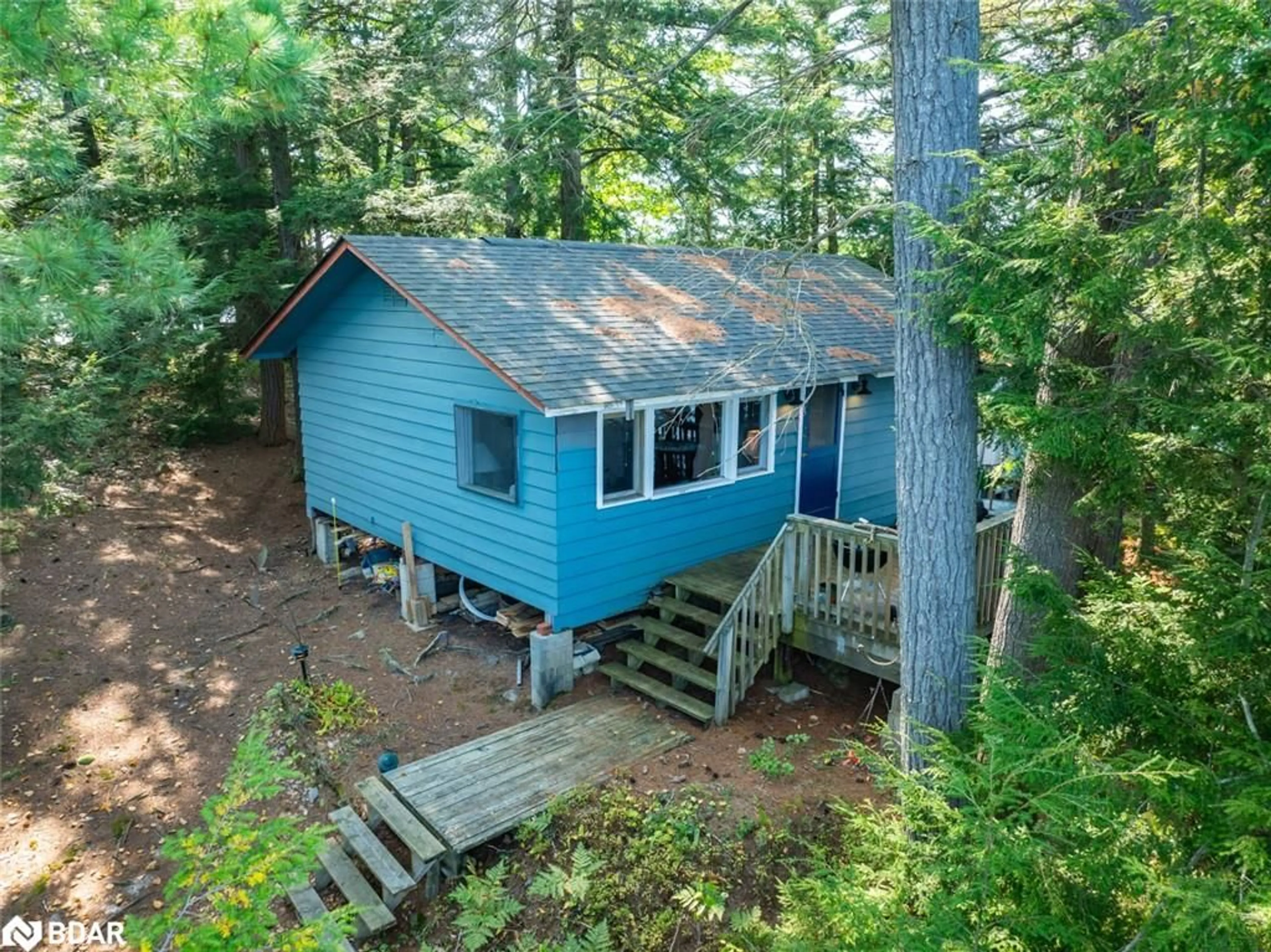 A pic from outside/outdoor area/front of a property/back of a property/a pic from drone, water/lake/river/ocean view for 431 Healey Lake Water Dr, The Archipelago Ontario P0G 1G0