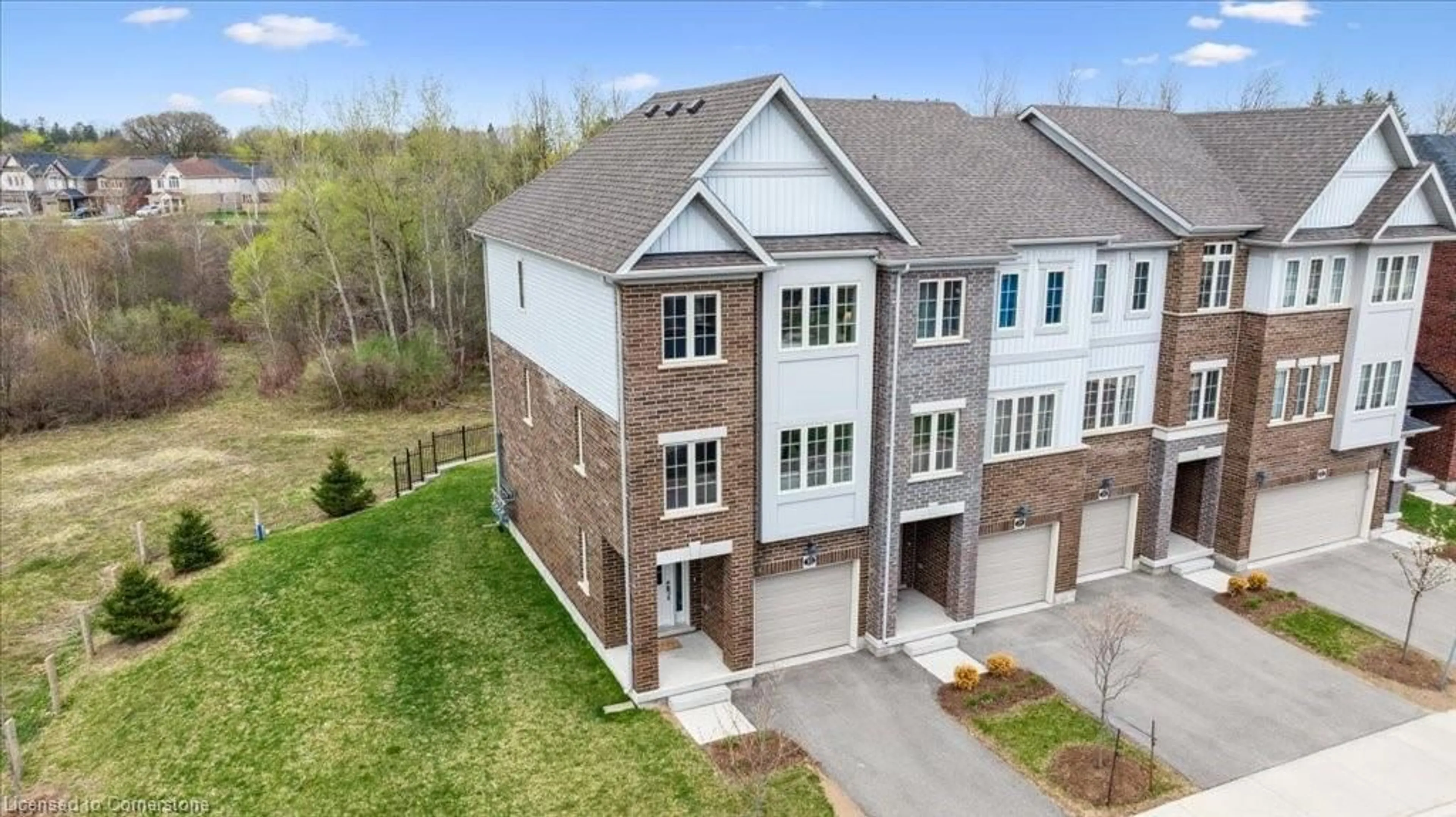 A pic from outside/outdoor area/front of a property/back of a property/a pic from drone, street for 311 Woolwich St #30, Waterloo Ontario N2K 0H4