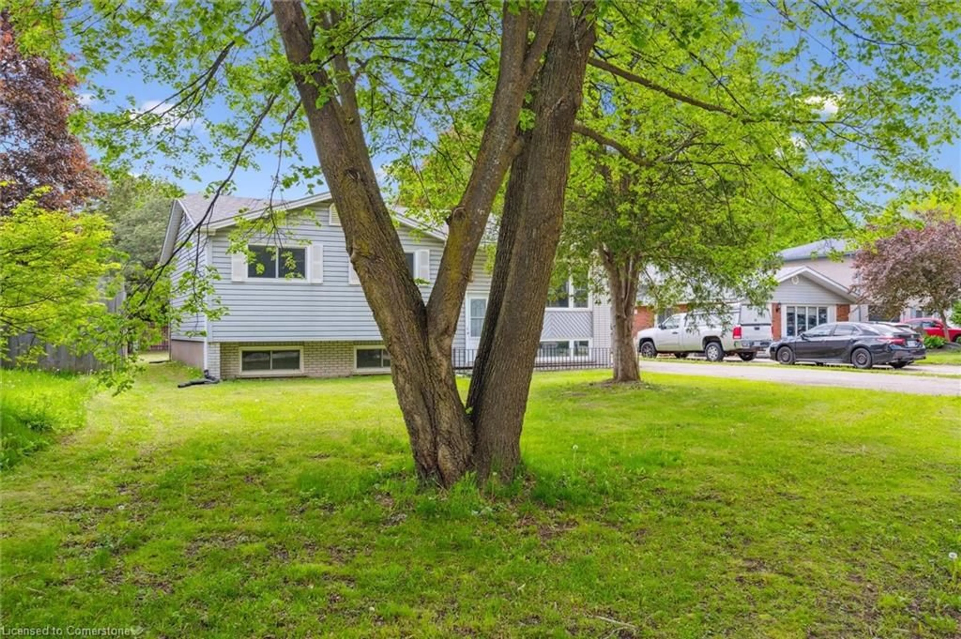 Unknown for 603 Mount Anne Dr, Waterloo Ontario N2L 4W6