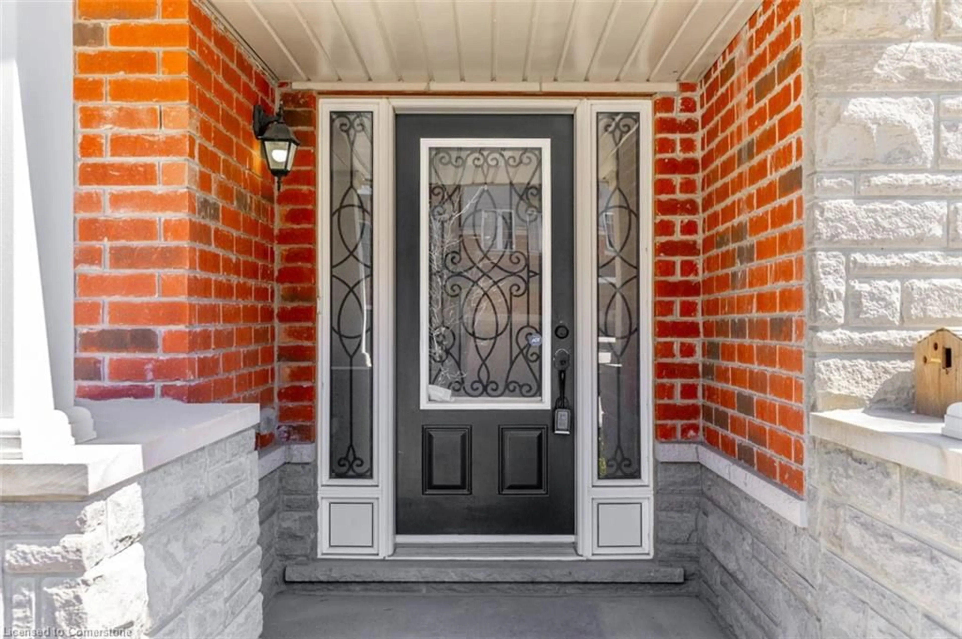 Indoor entryway for 81 New Pines Trail, Brampton Ontario L6Z 0J1