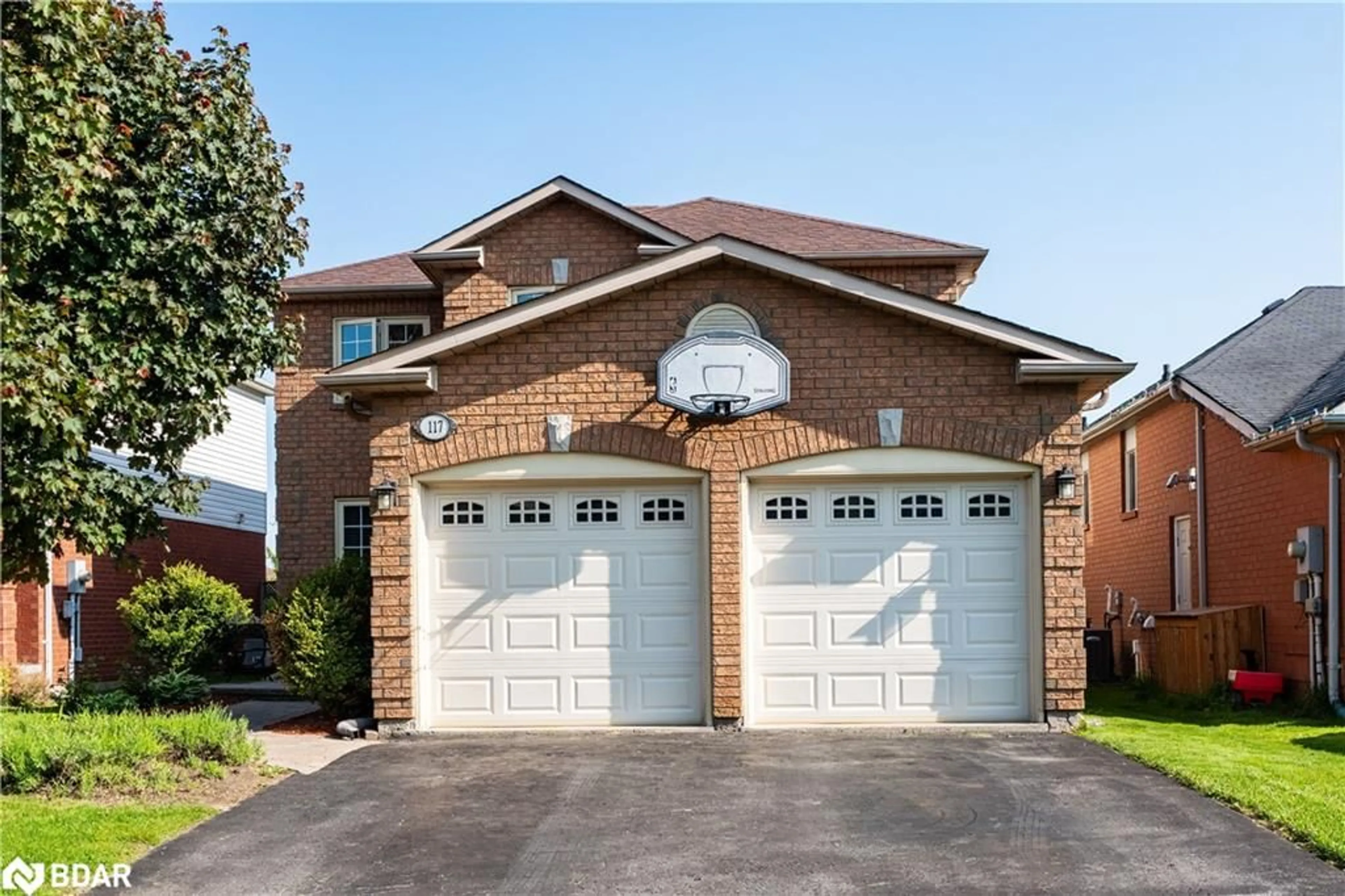 Home with brick exterior material, street for 117 Apple Blossom Blvd, Bowmanville Ontario L1C 4T8