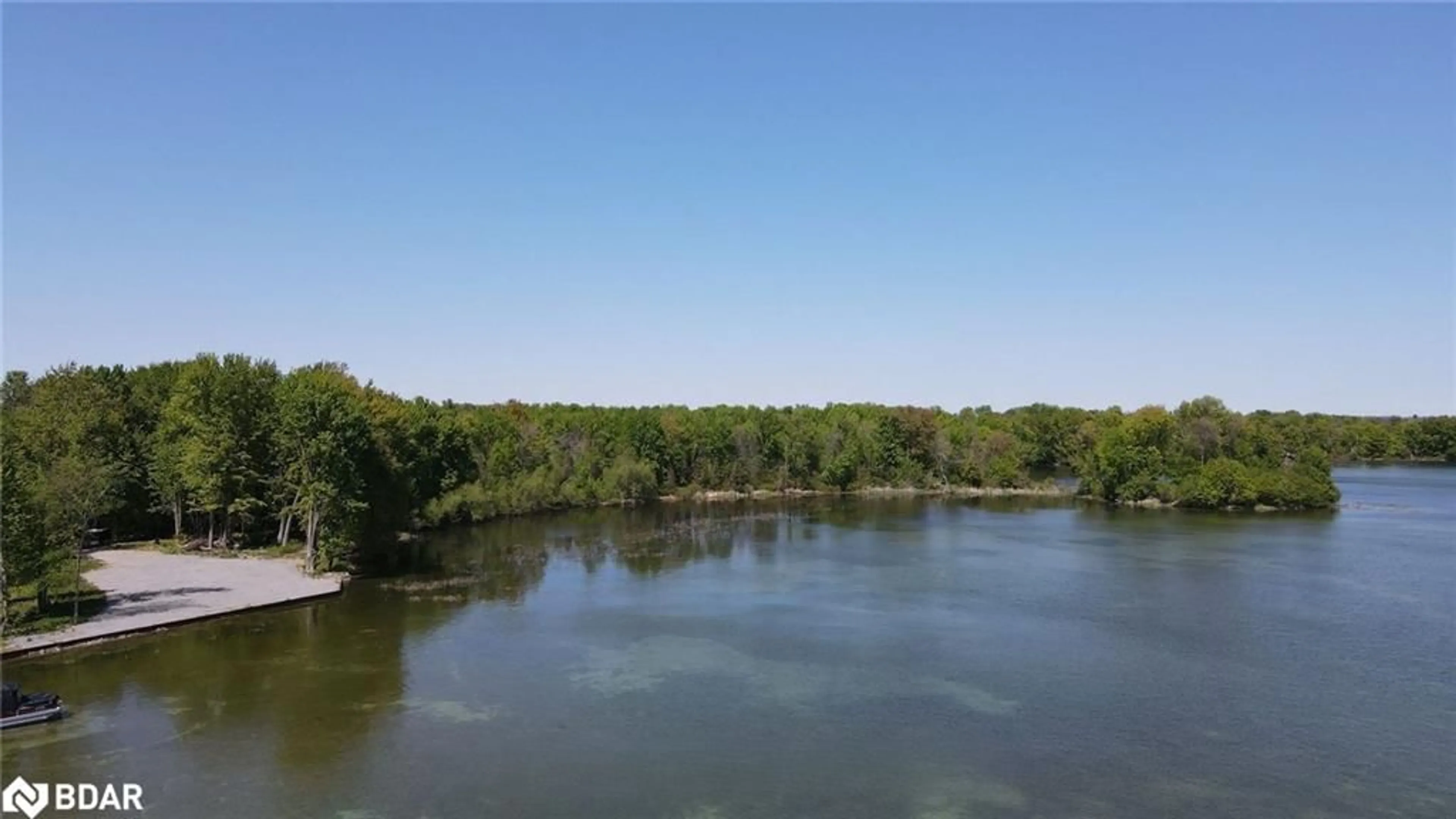 Blurry image for 498 Blue Heron Lane, Georgina Island Ontario L0E 1R0