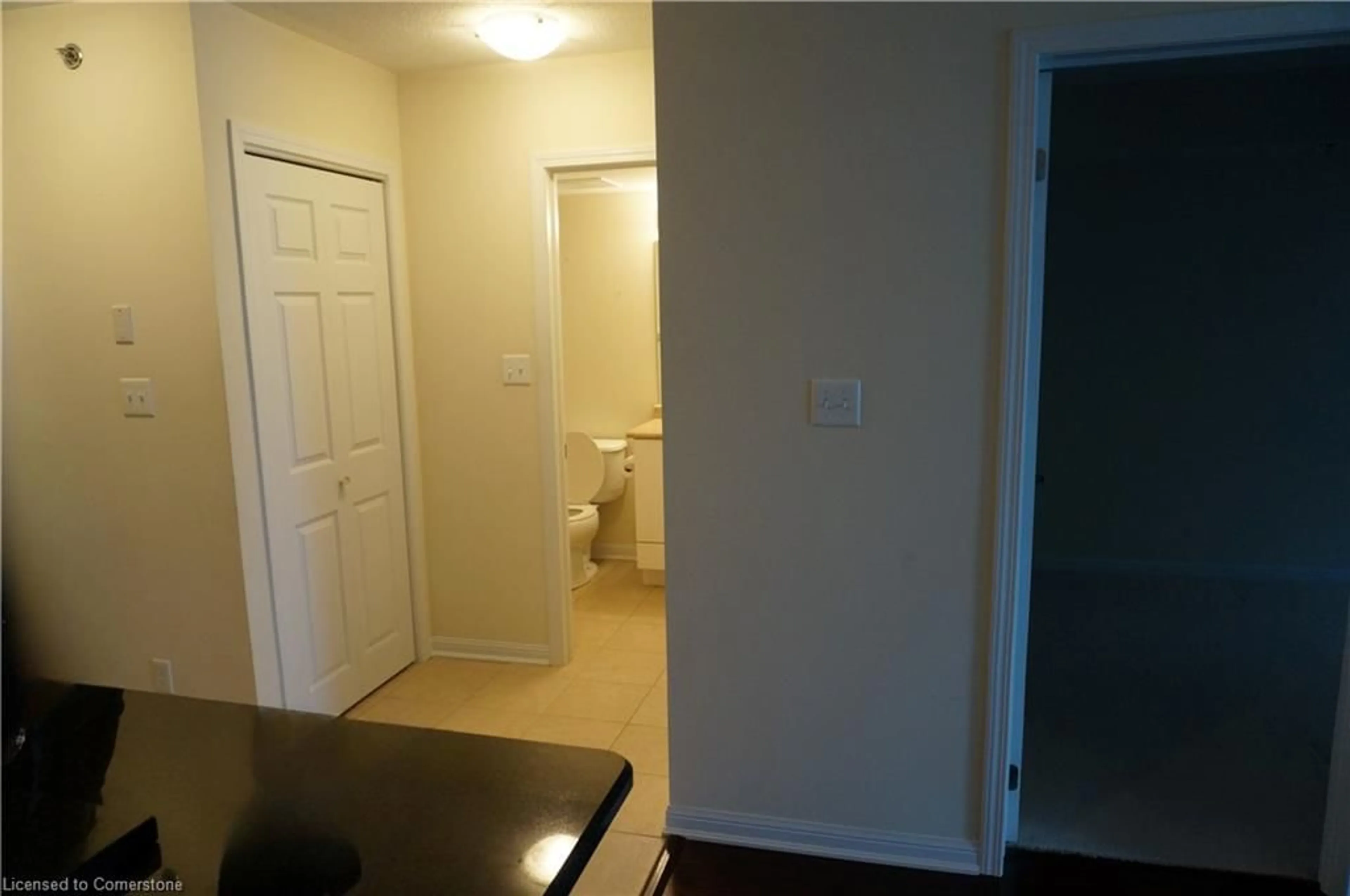A pic of a room for 3060 Rotary Way #319, Burlington Ontario L7M 0G9