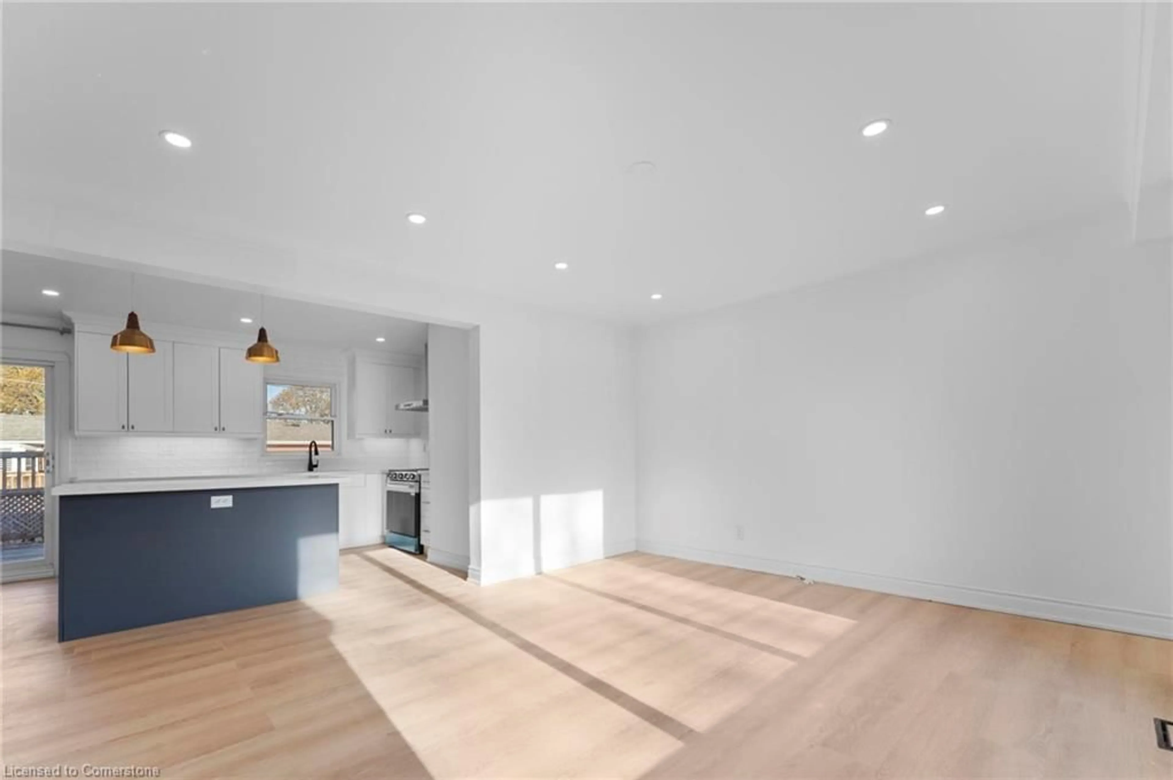 Open concept kitchen, unknown for 60 Wakelin Terr, St. Catharines Ontario L2M 4K9