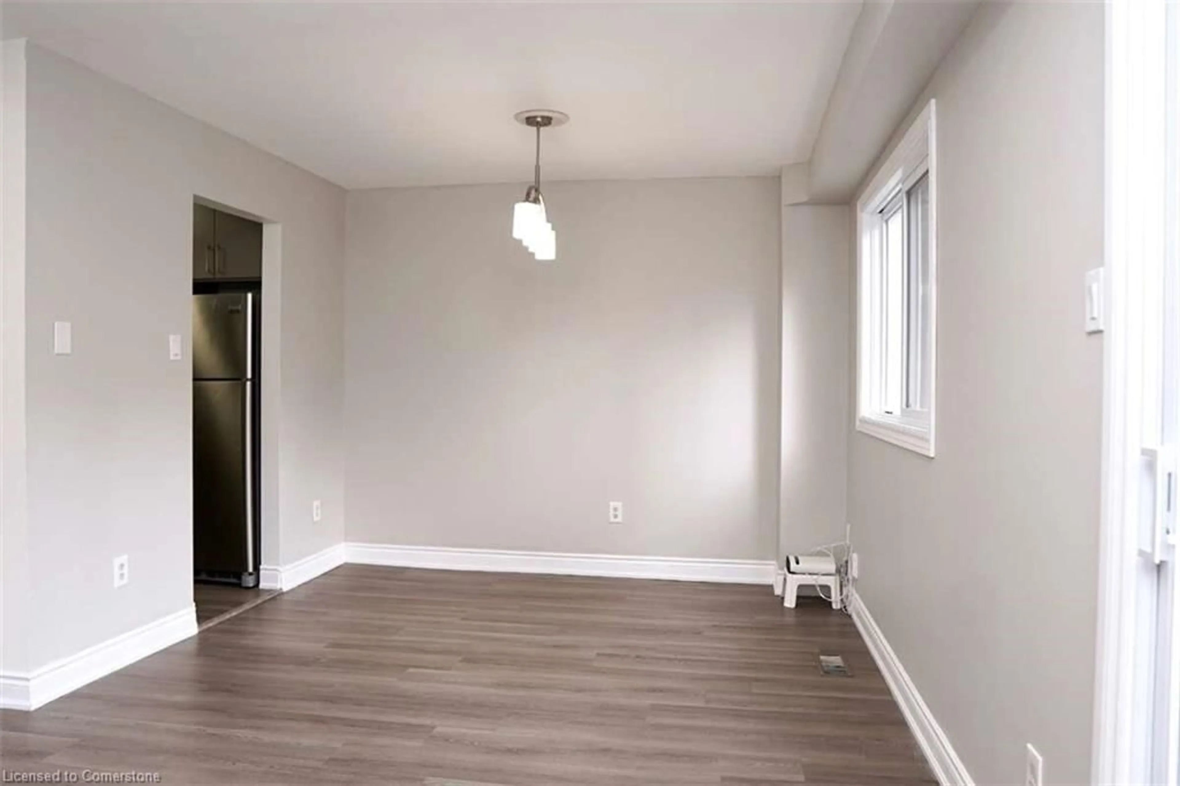 A pic of a room for 548 Sheraton Rd #40, Burlington Ontario L7L 4B2