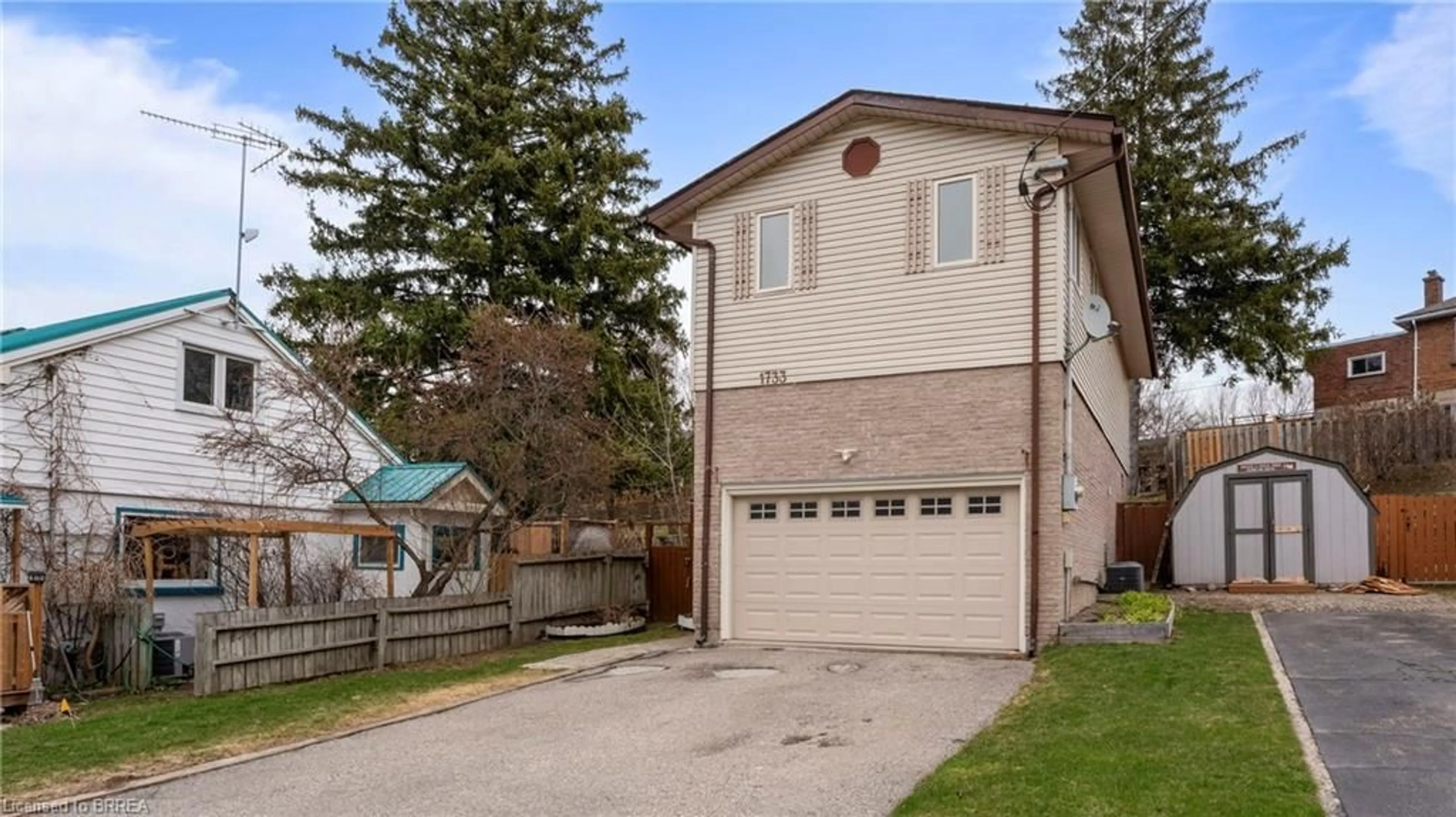 Unknown for 1733 Franklin Blvd, Cambridge Ontario N3C 1N7