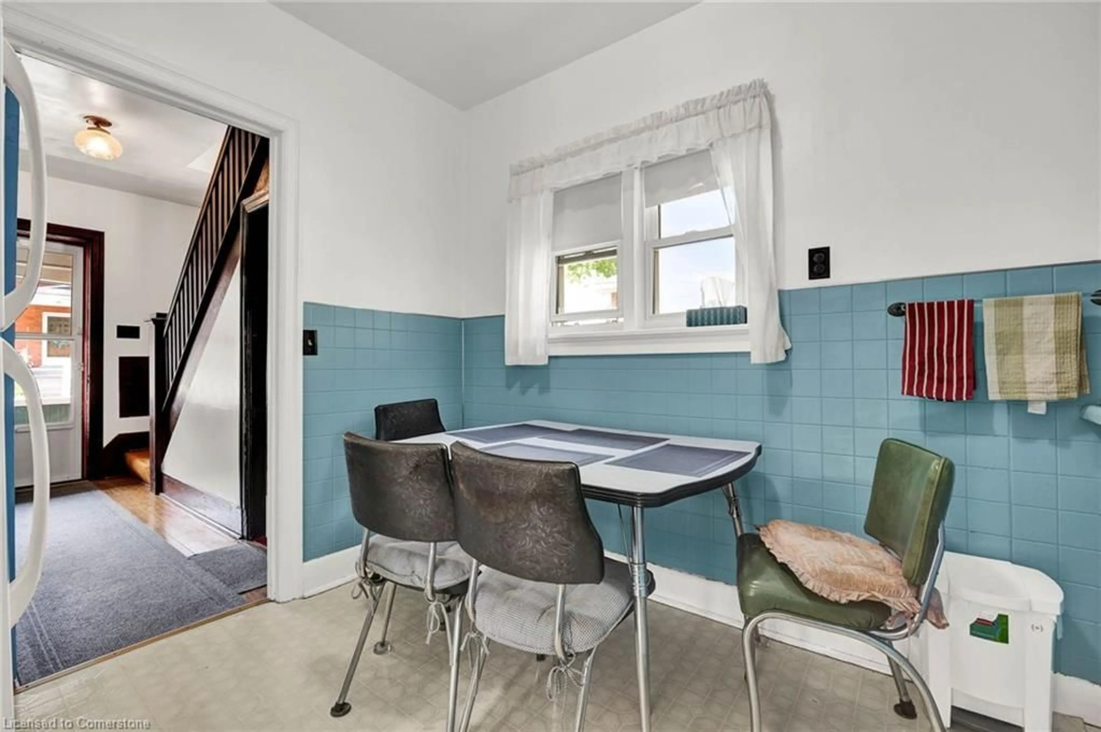 Dining room, unknown for 7 Stahl Ave, Kitchener Ontario N2H 5R5