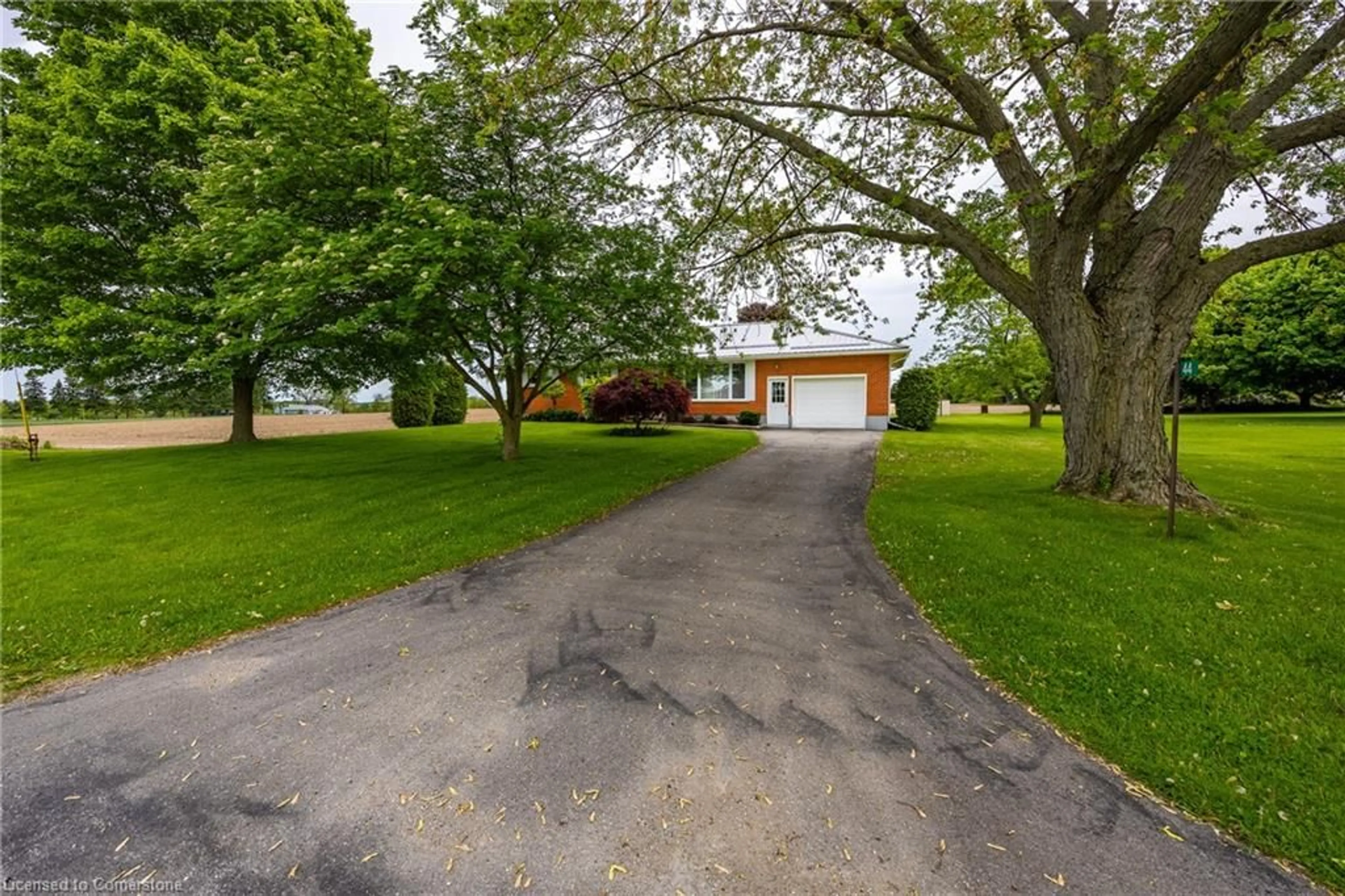 Unknown for 44 Woodley Rd, Waterford Ontario N0E 1Y0