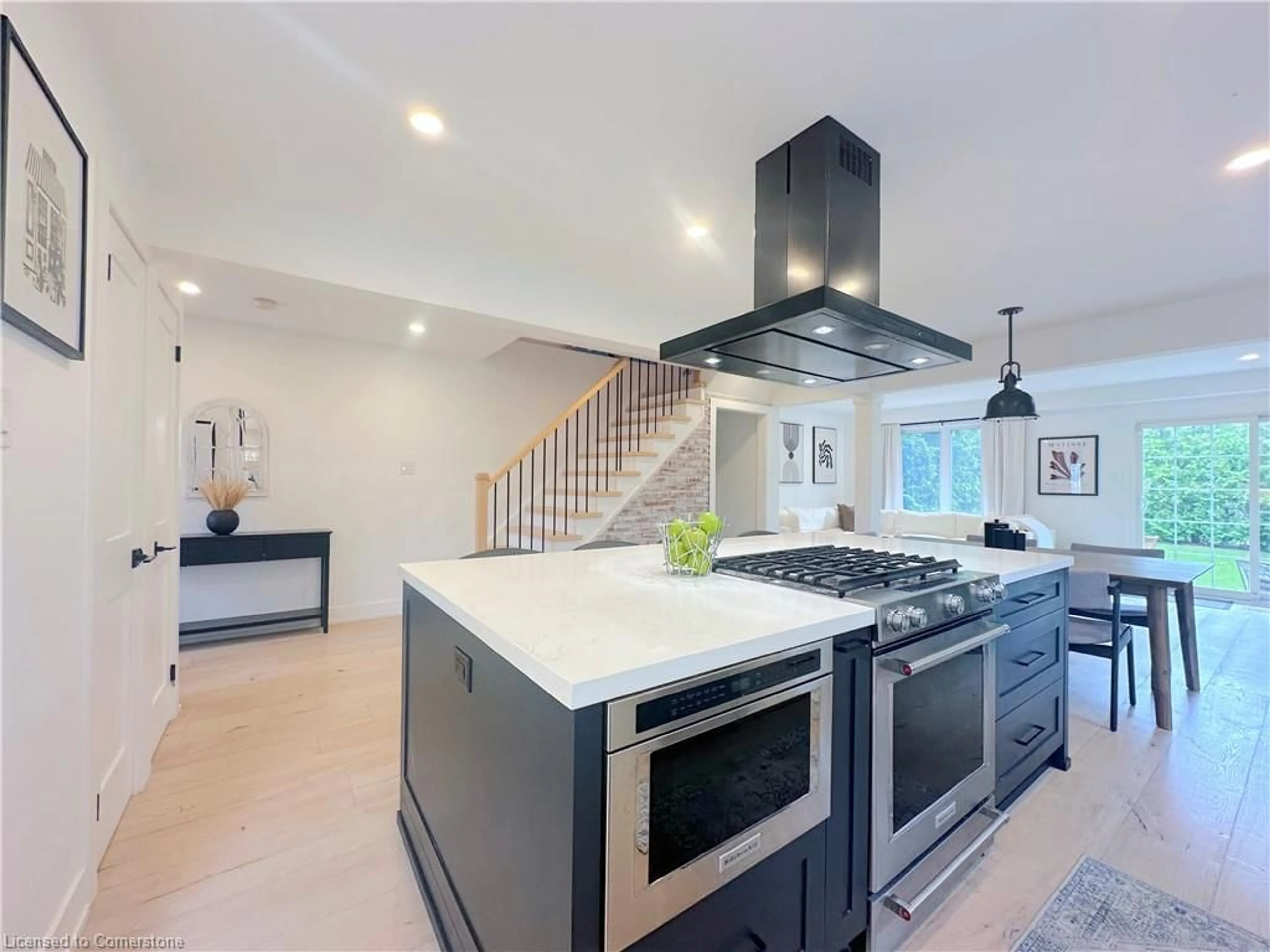 Open concept kitchen, unknown for 1497 Lancaster Dr, Oakville Ontario L6H 2T2