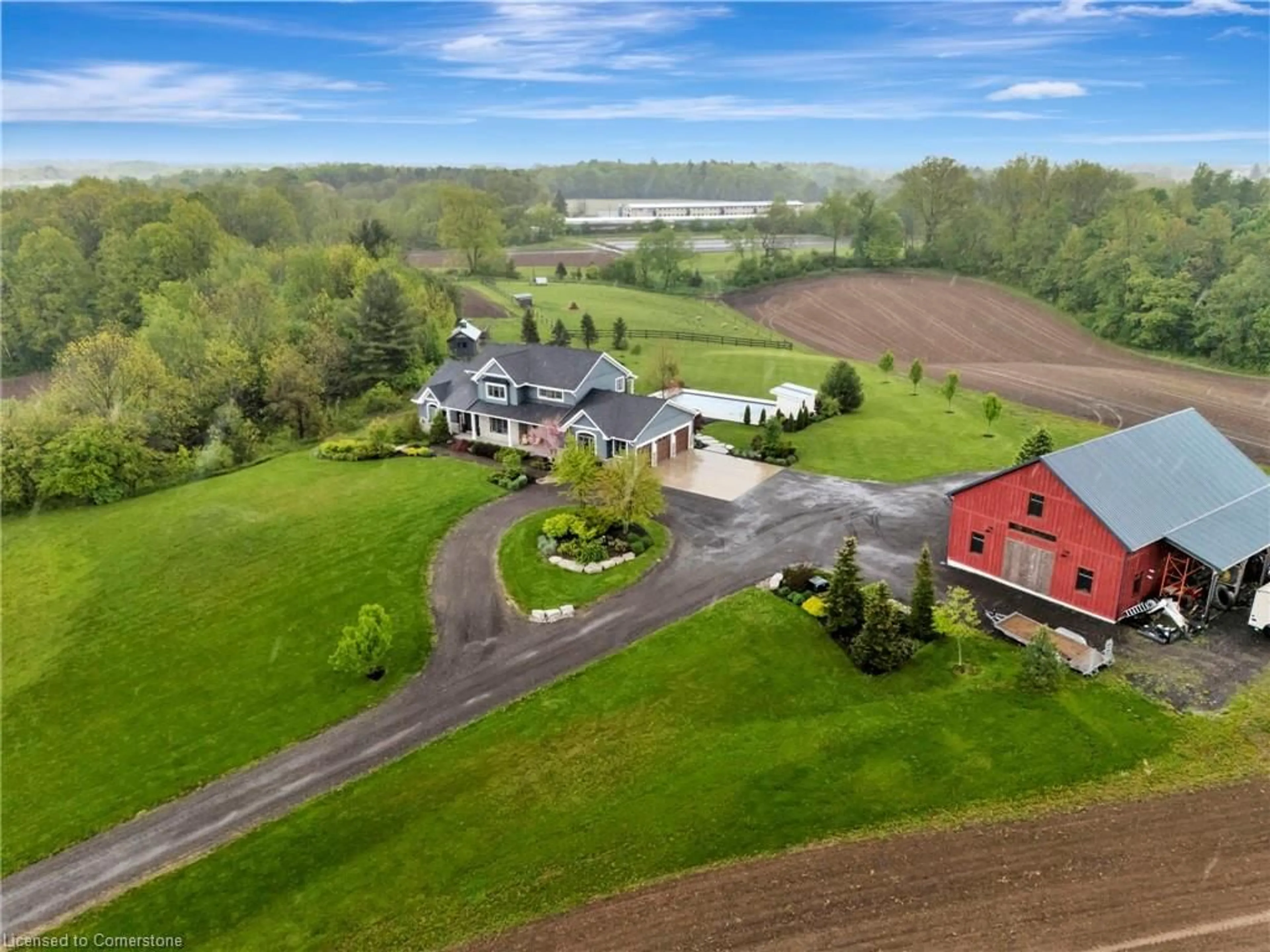 A pic from outside/outdoor area/front of a property/back of a property/a pic from drone, water/lake/river/ocean view for 274 German School Rd, Brantford Ontario N3L 3E1