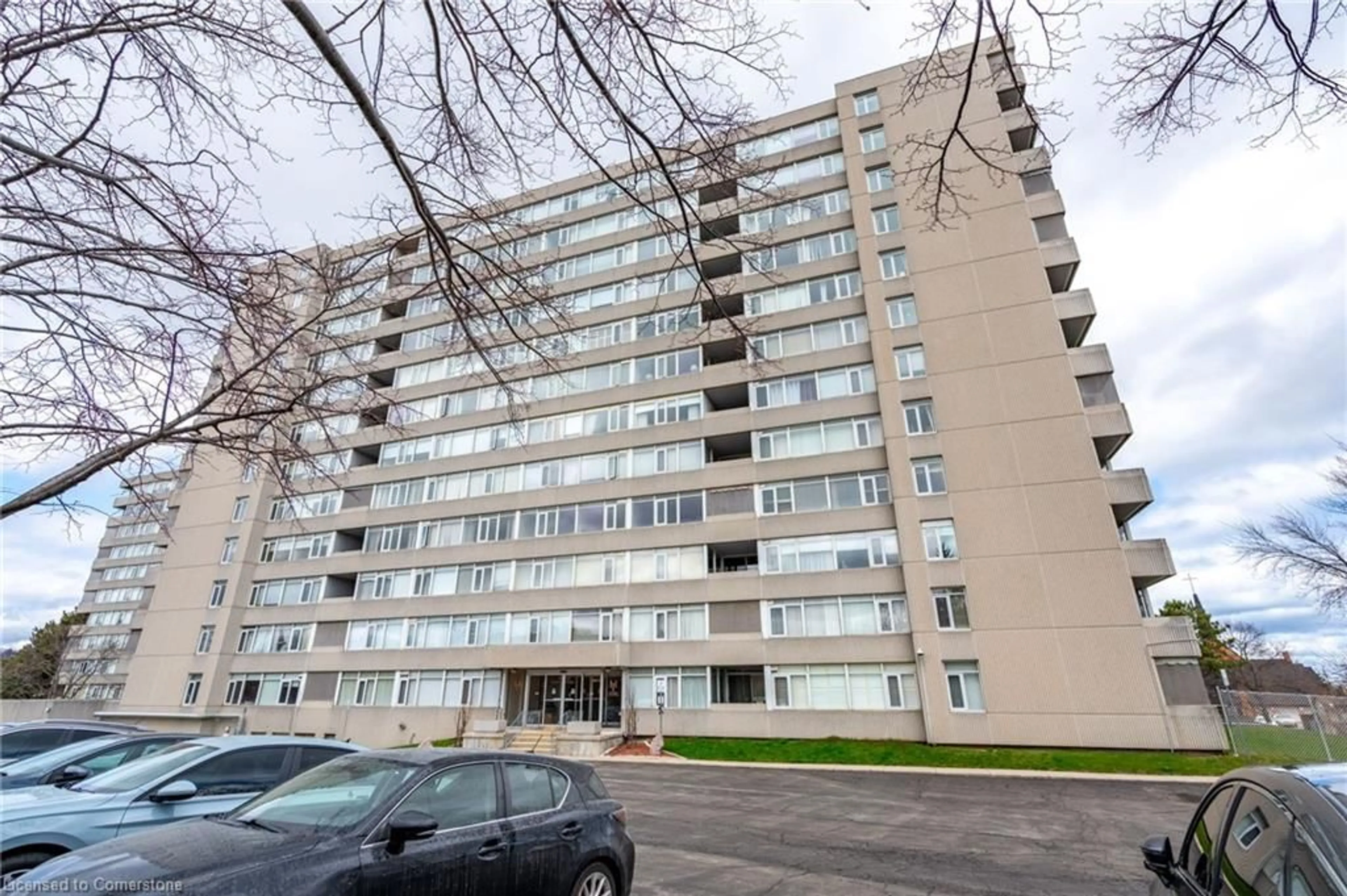 Unknown for 40 Harrisford St #402, Hamilton Ontario L8K 6N1